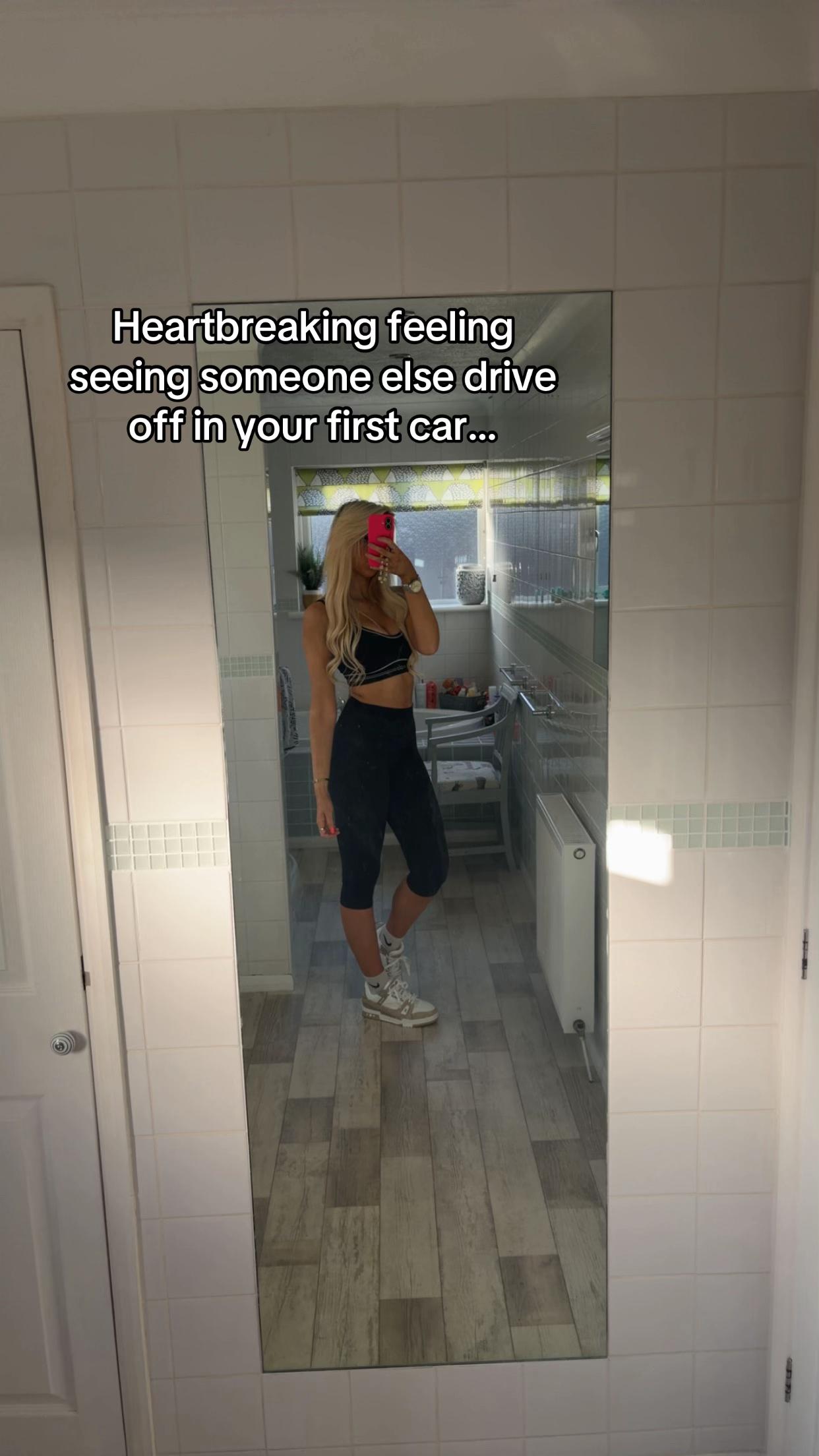 @๐๐