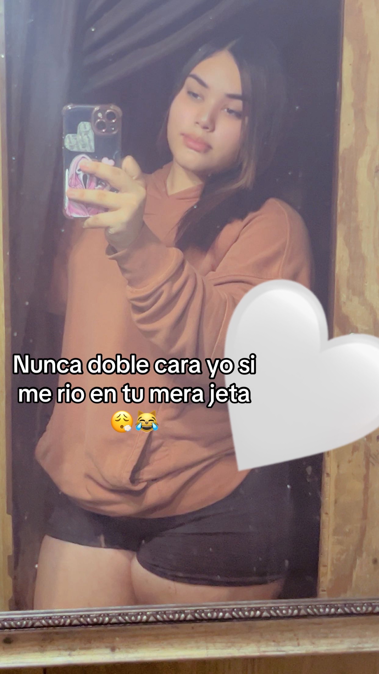 @nicoledavila5