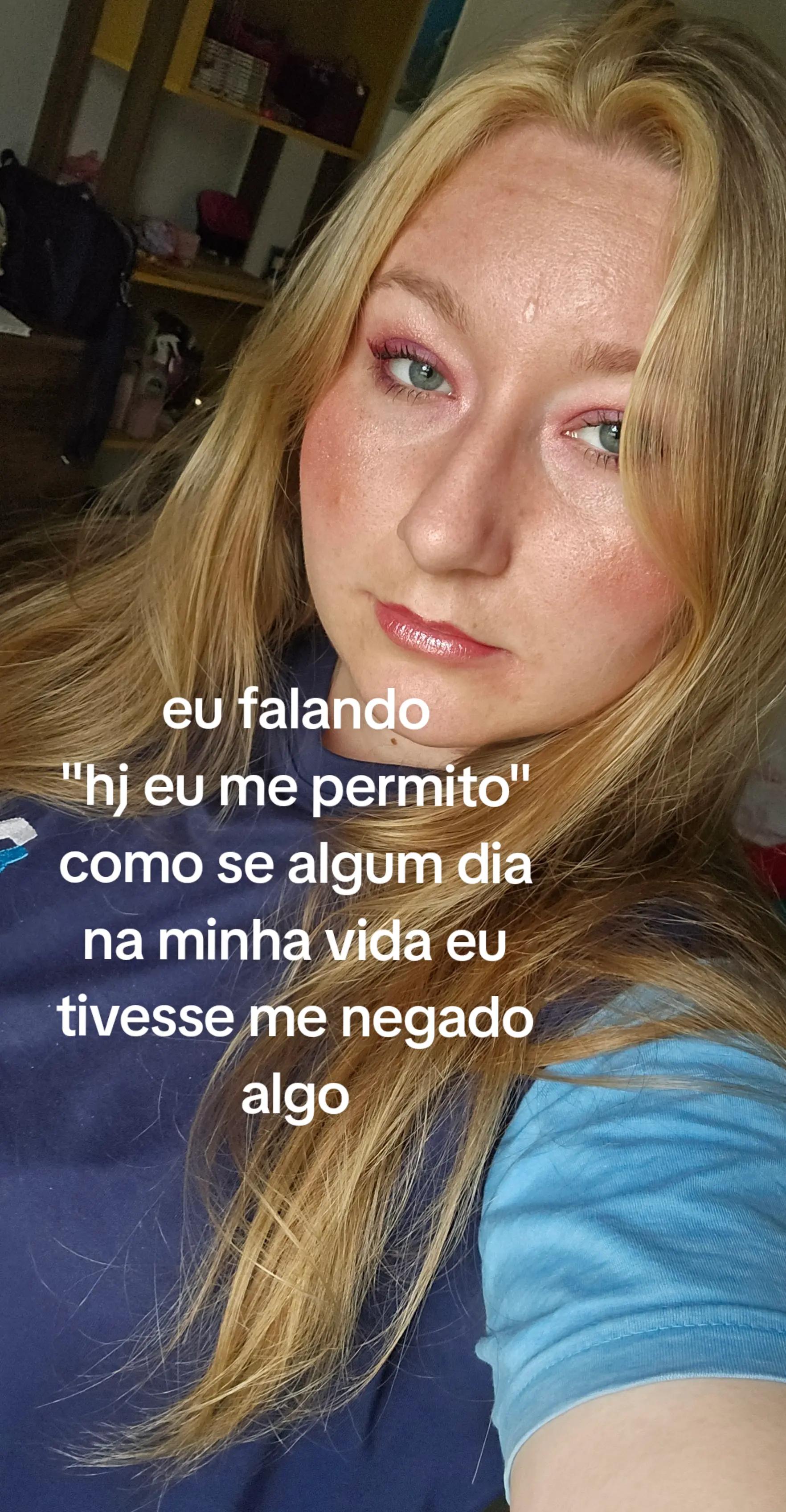 @danihwho📚
