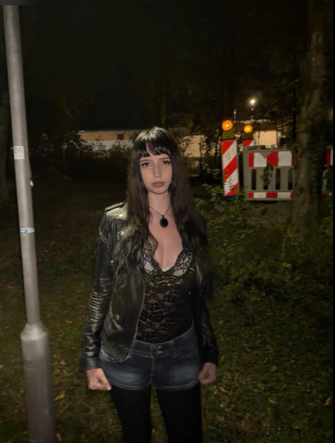 @𝖺𝗅𝗂𝗇𝖺