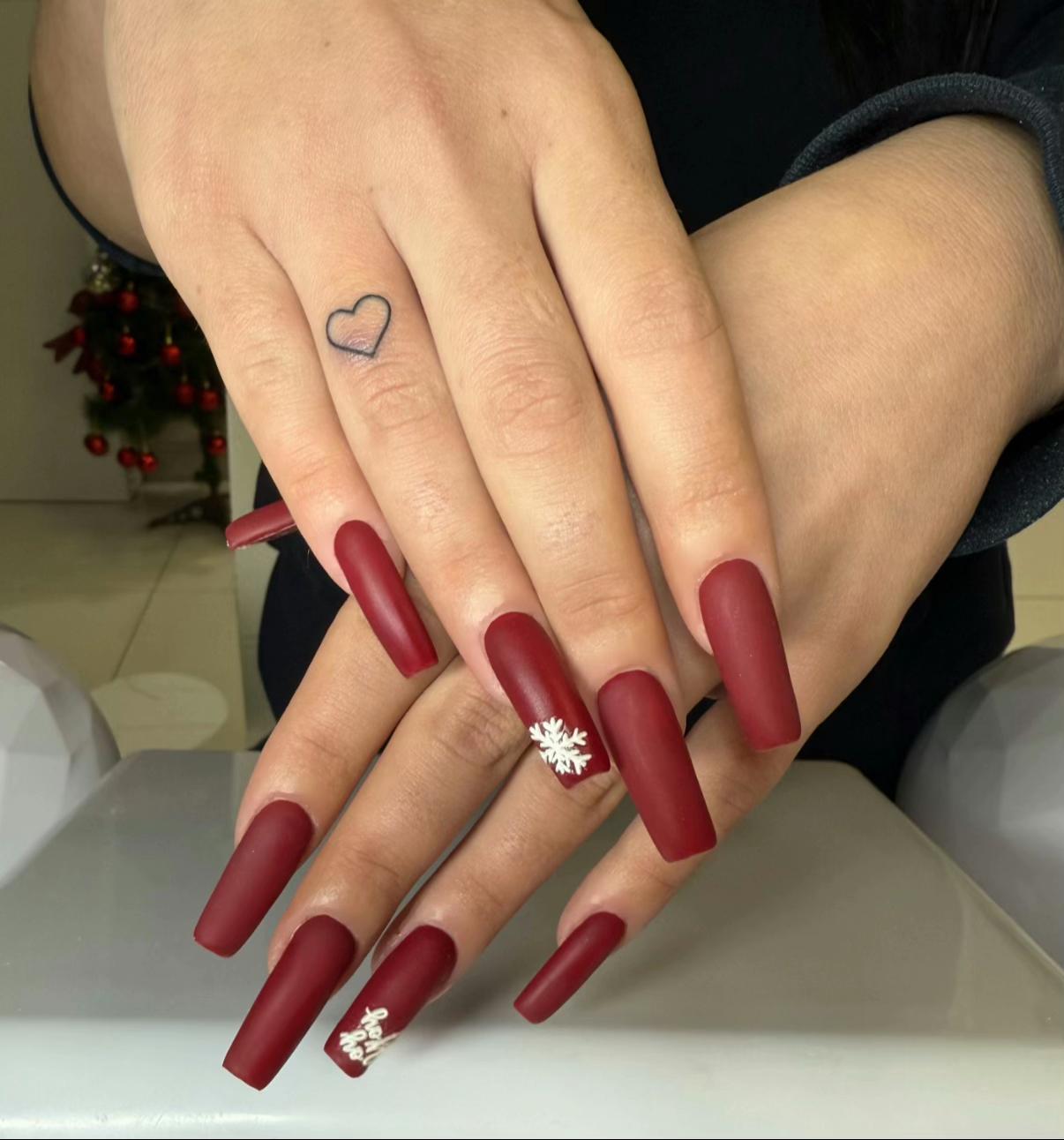 @Nails_by_Gana