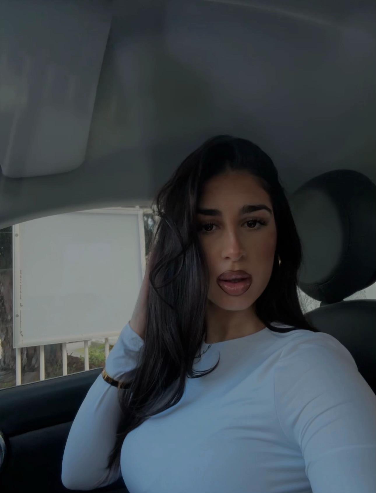 @𝑅𝑜𝑠𝑎 🇮🇹