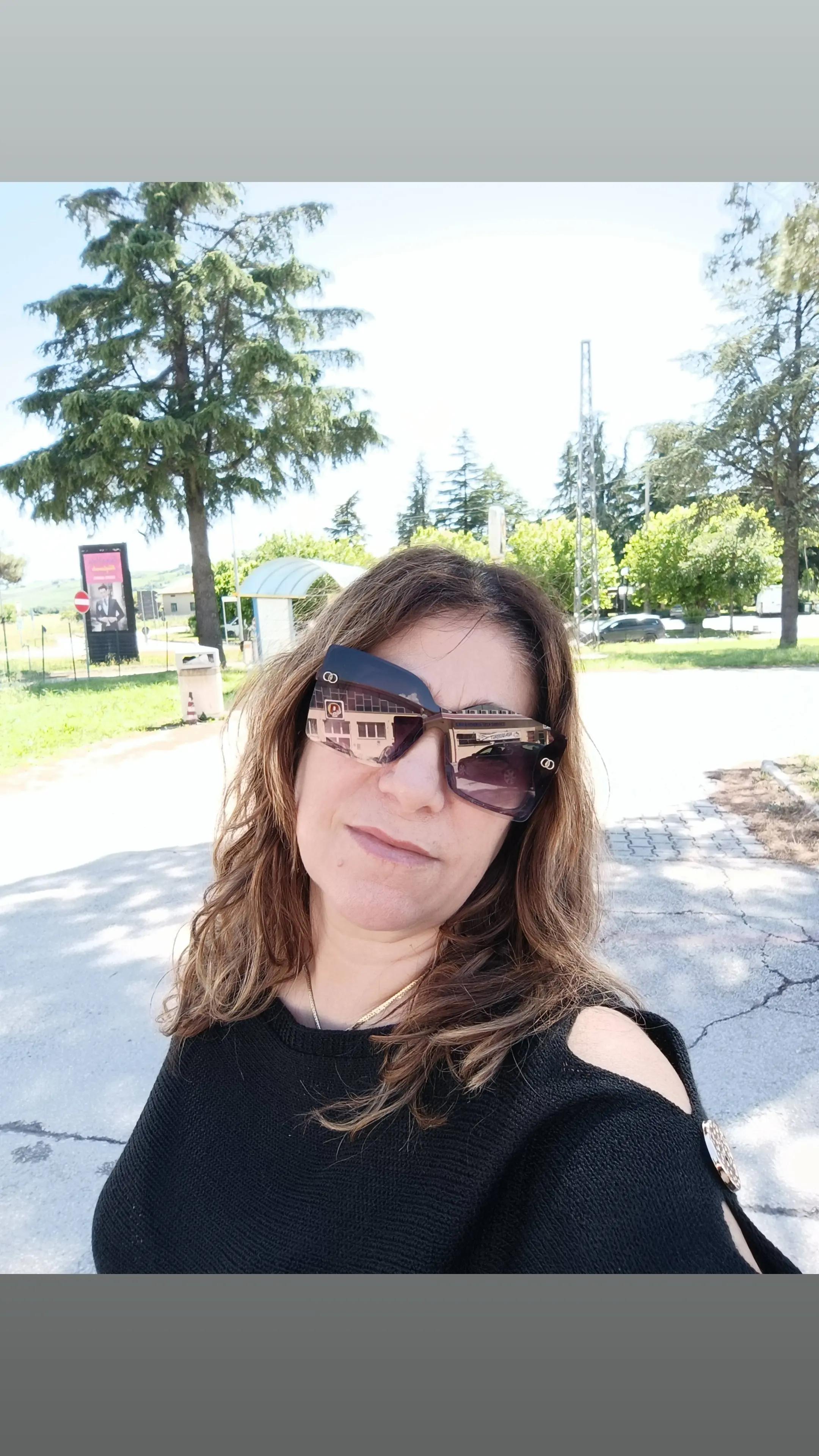 @Camelia. Radu