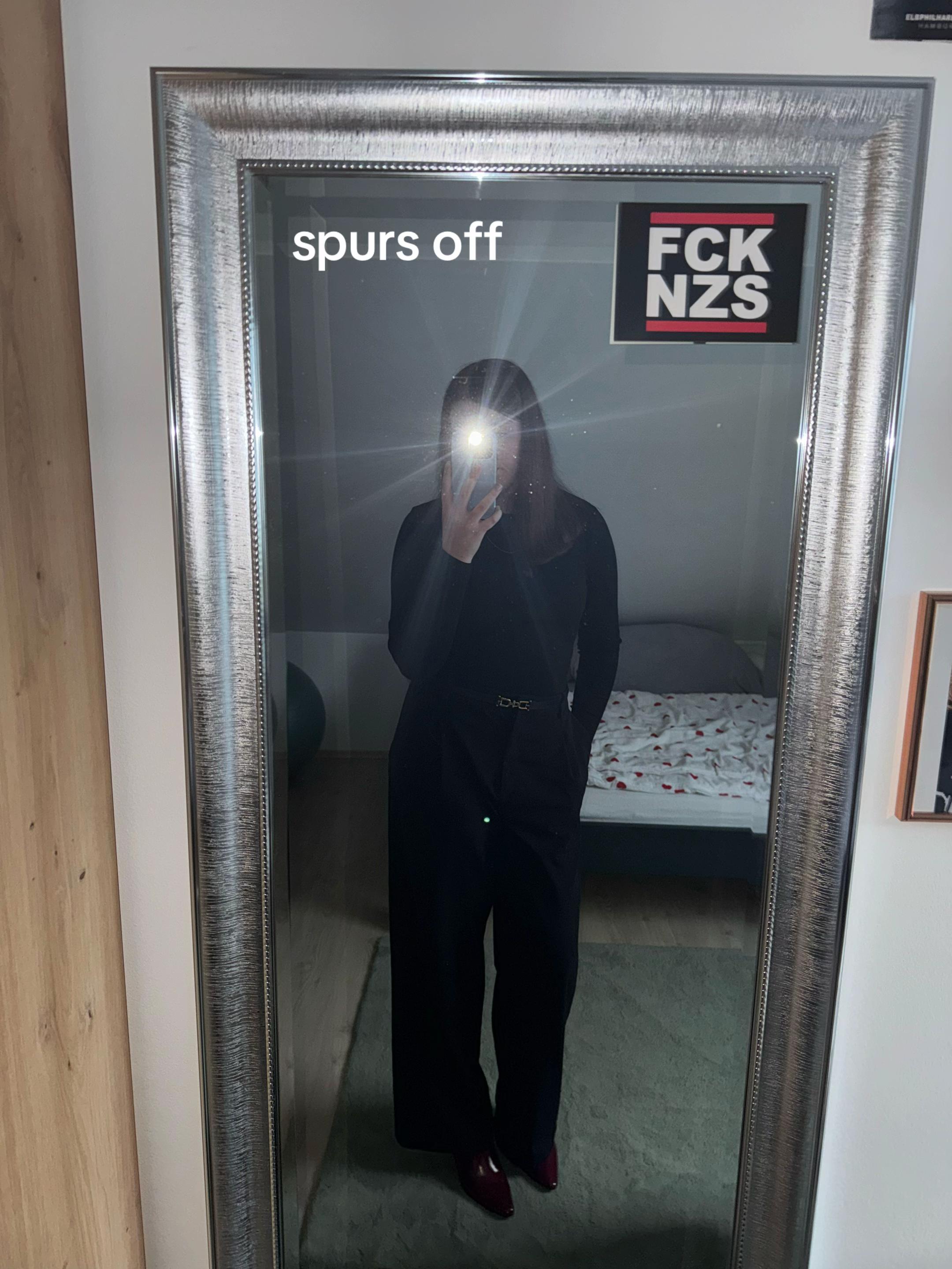 @𝚖.(ⁱⁿᵃ&rsquo;ˢ ᵛᵉʳˢⁱᵒⁿ)