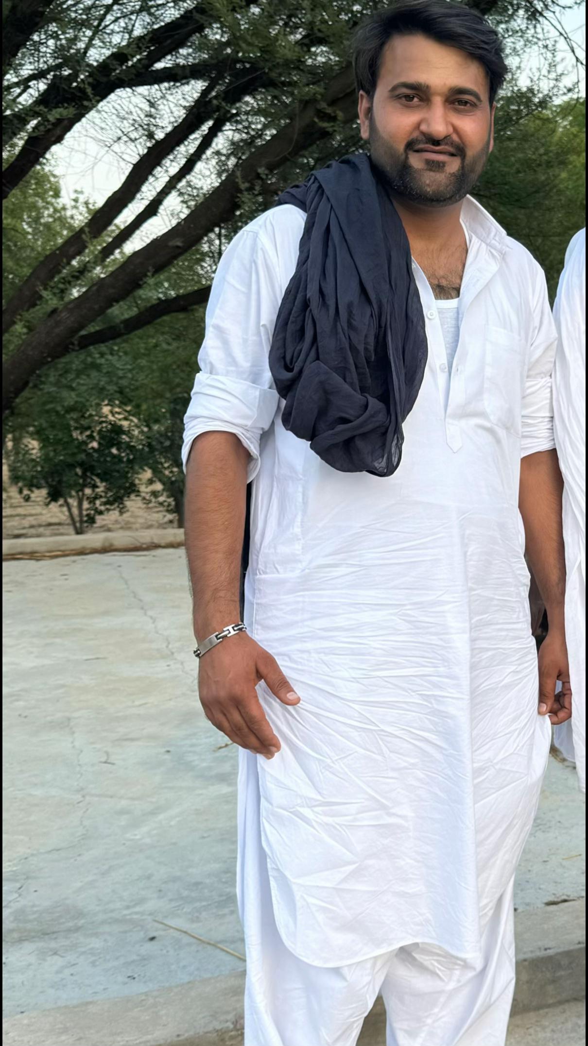 @ارسلان کیانی 🥃