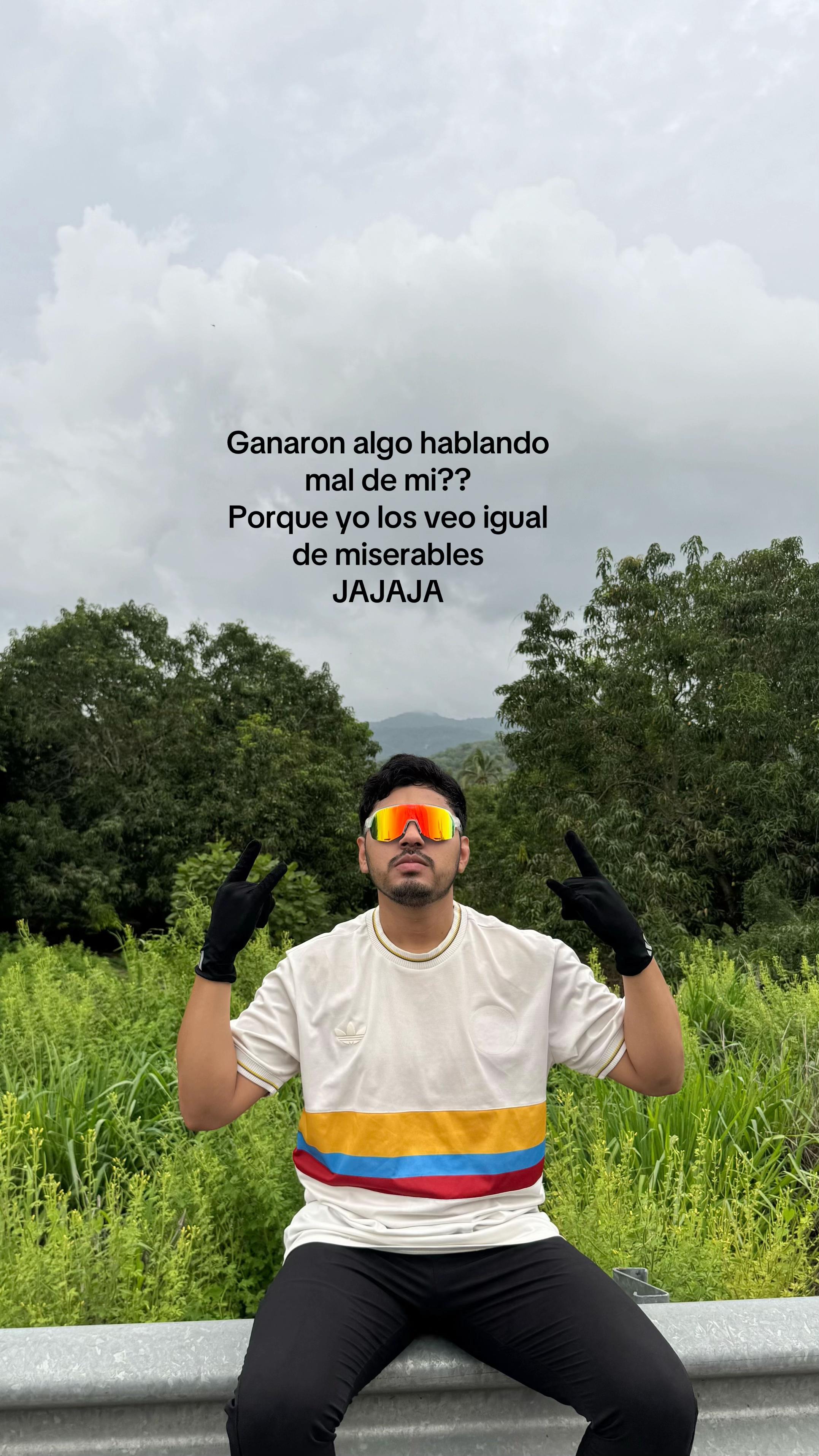 @CORRIDOS R MUSIC