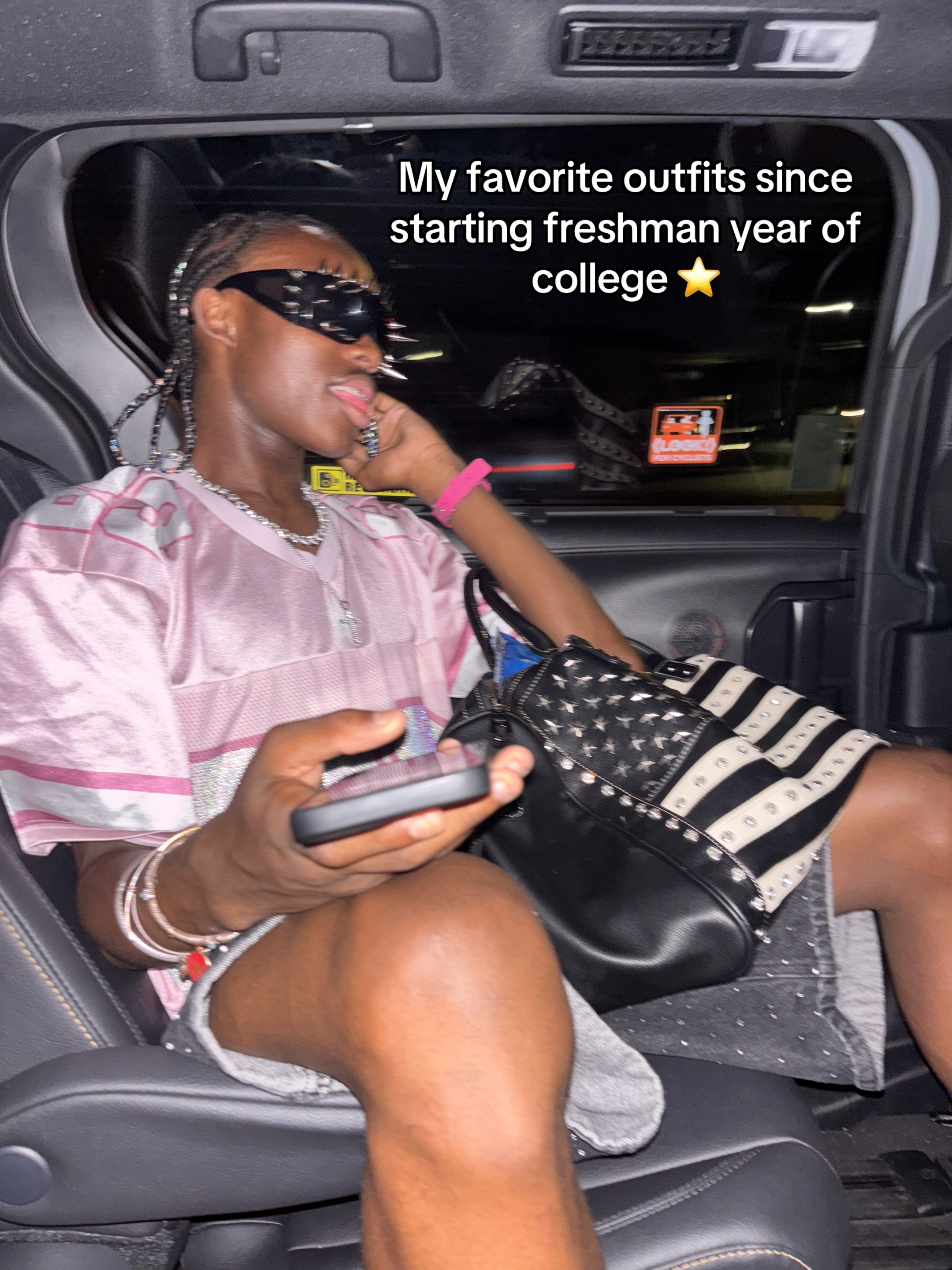 @DANII👑