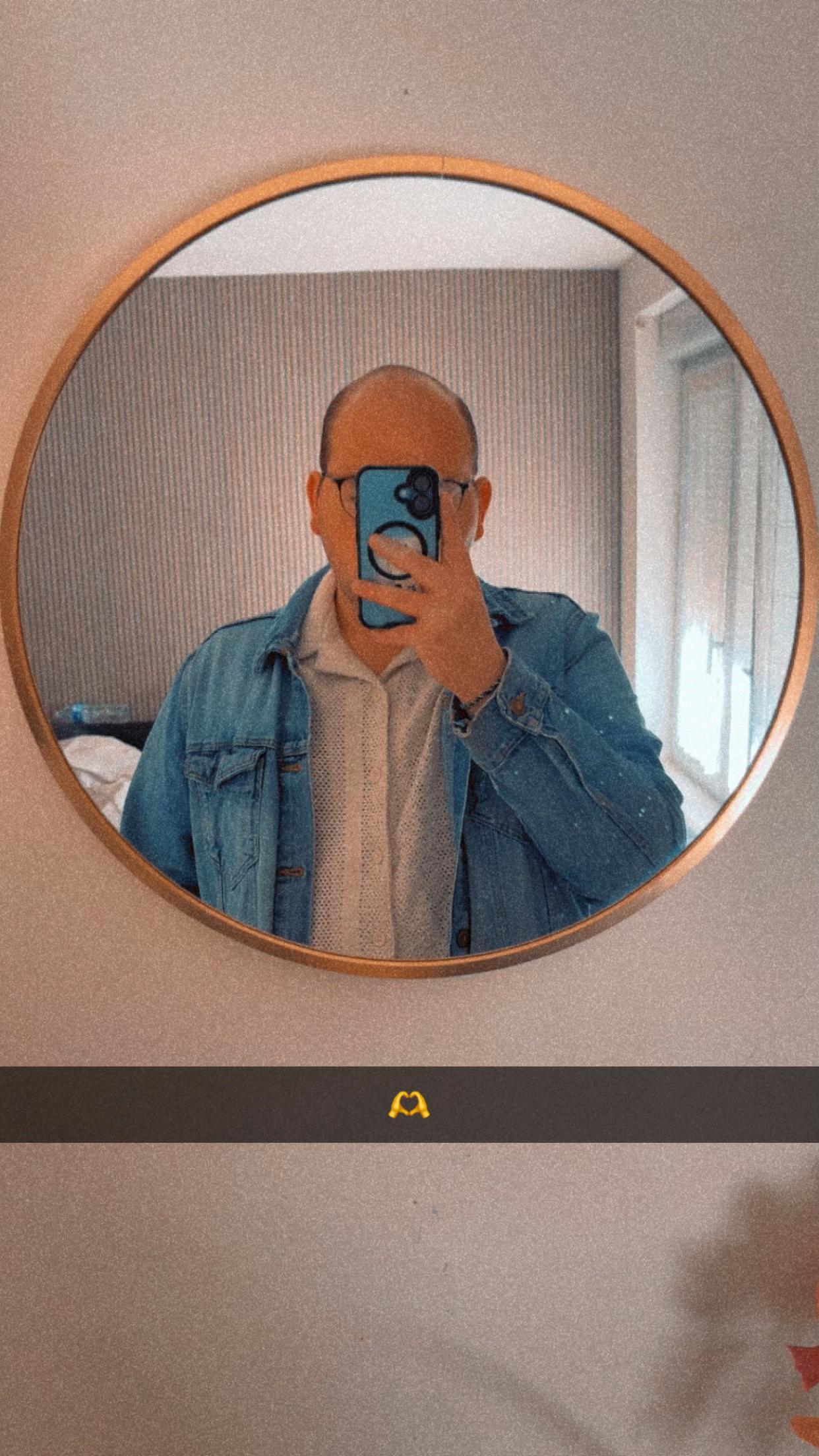@𝓨𝓸𝓱𝓪𝓷 🥀