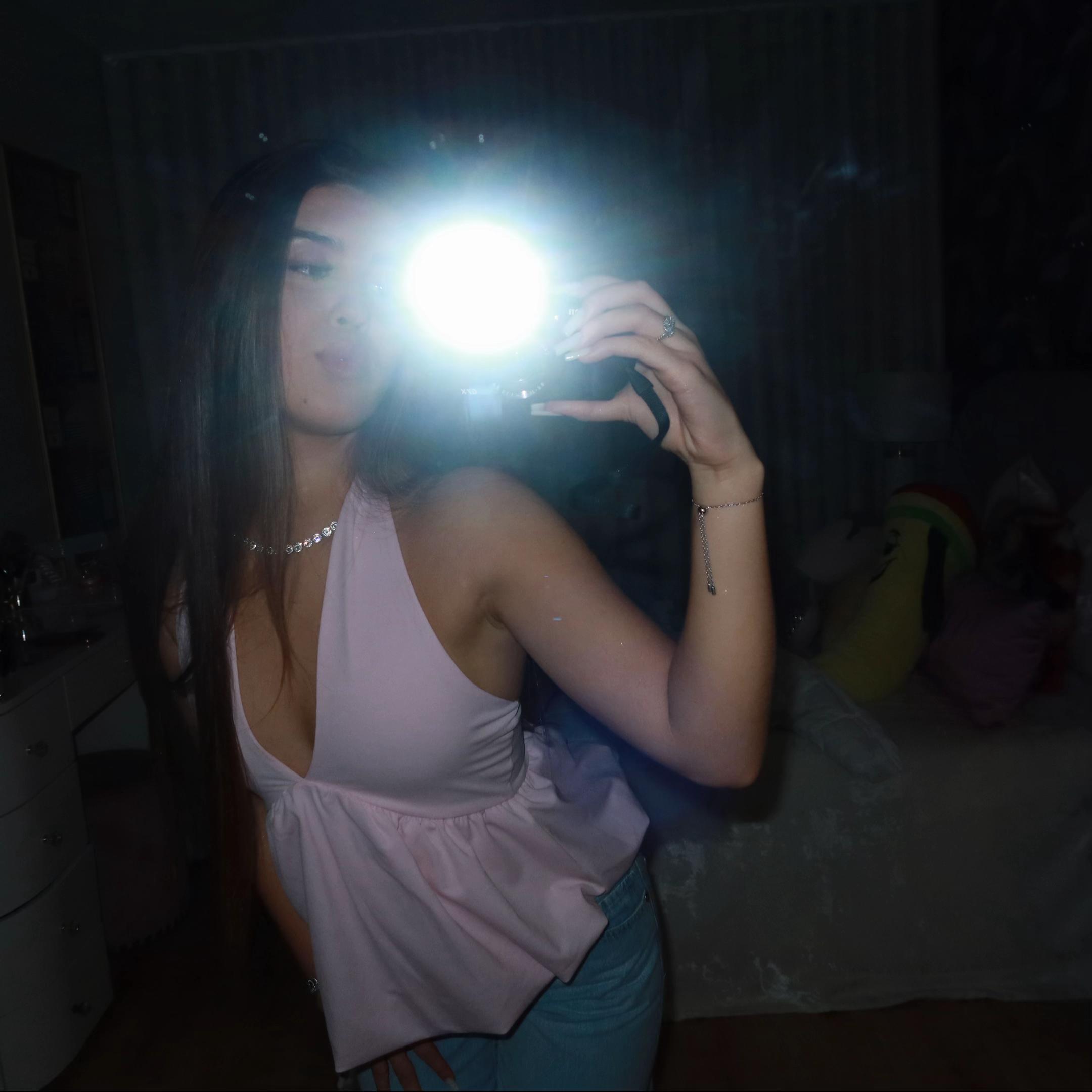 @ℐ𝓇𝒾𝓈🍒