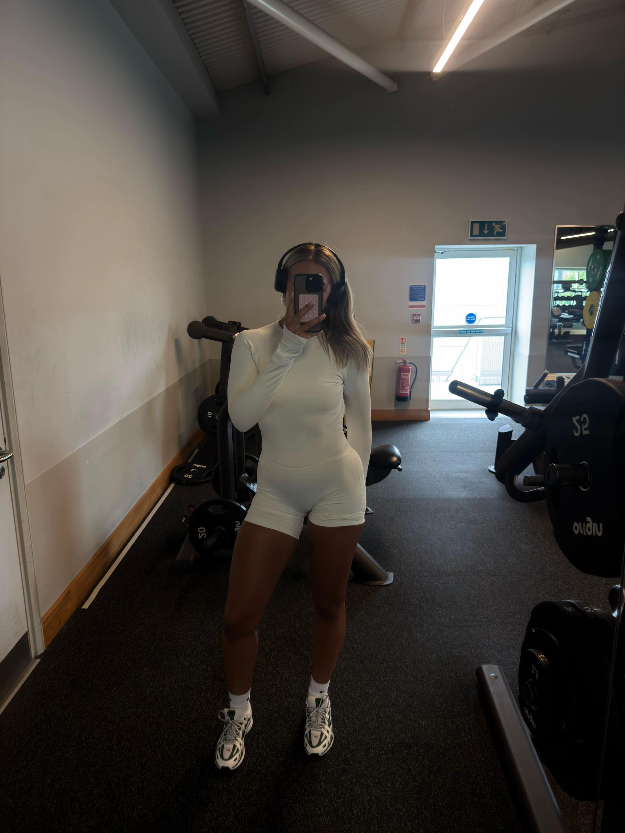 @xchlofit
