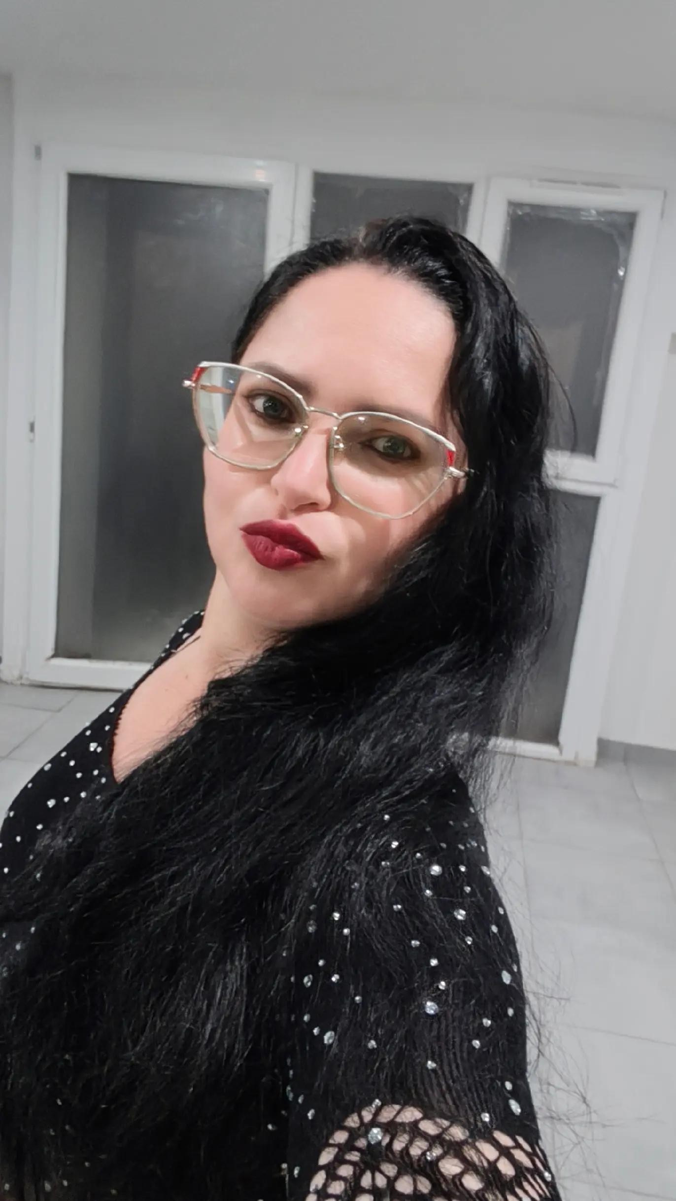 @Laynne