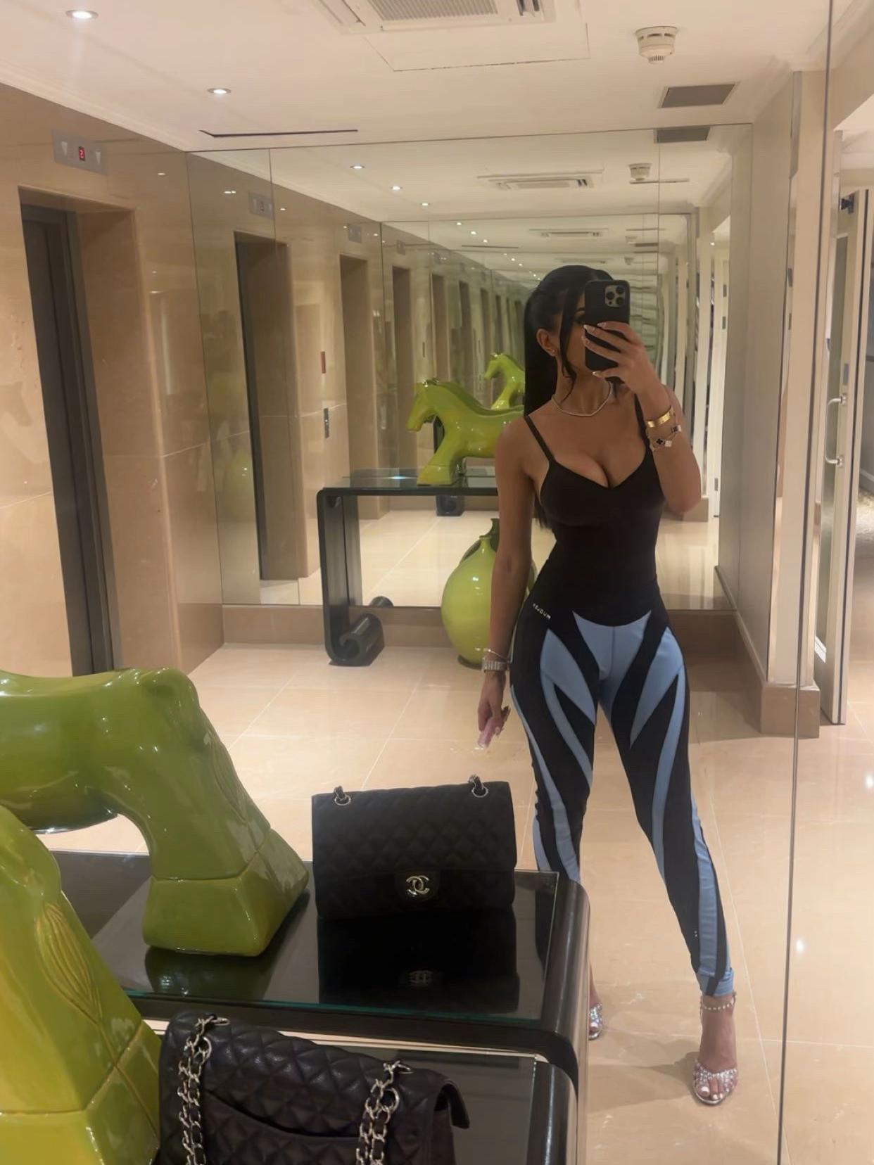 @xmeenas