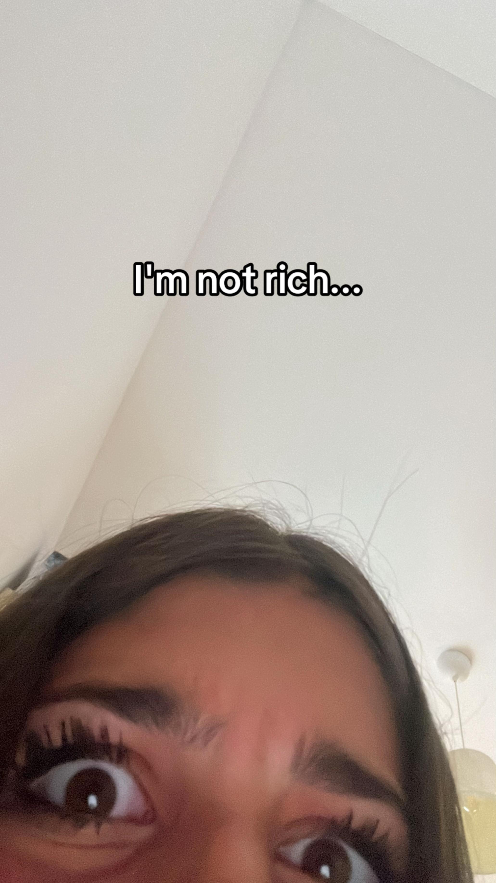 @𝐿😝