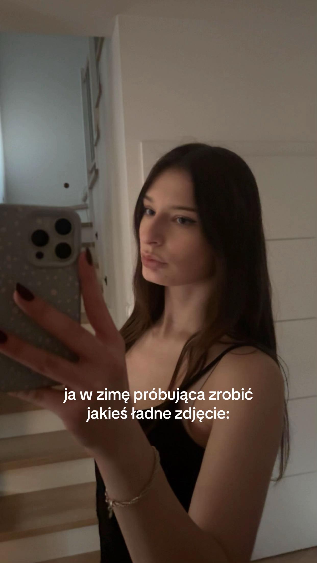 @kkk