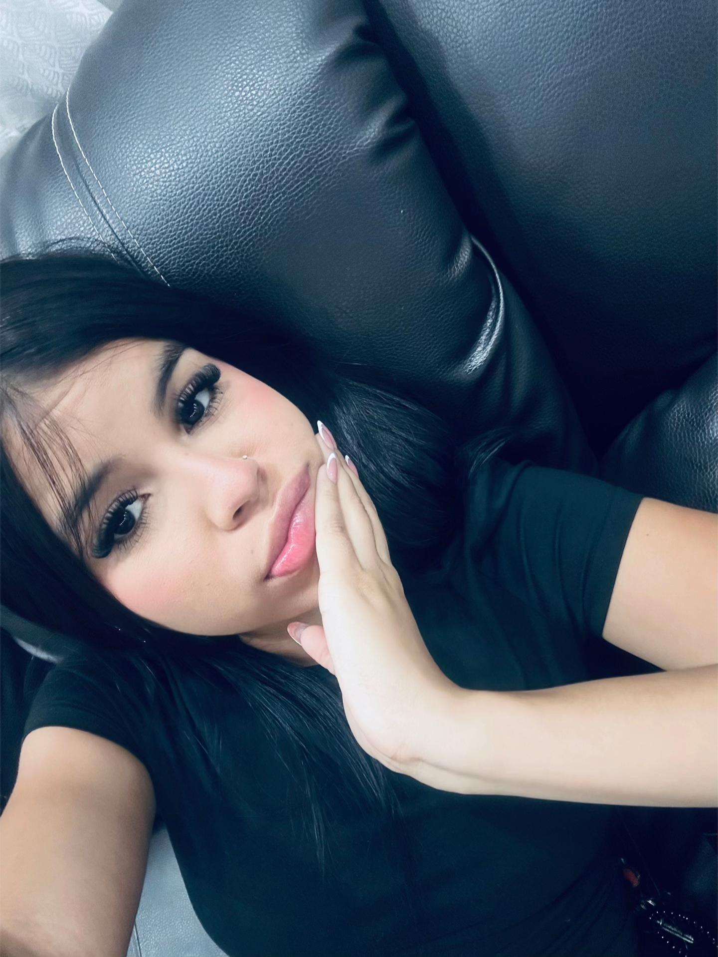 @𝐕