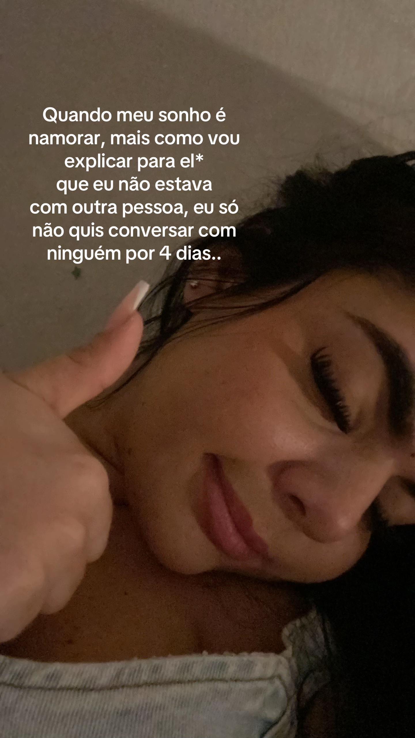 @Ellen Beatriz🎀