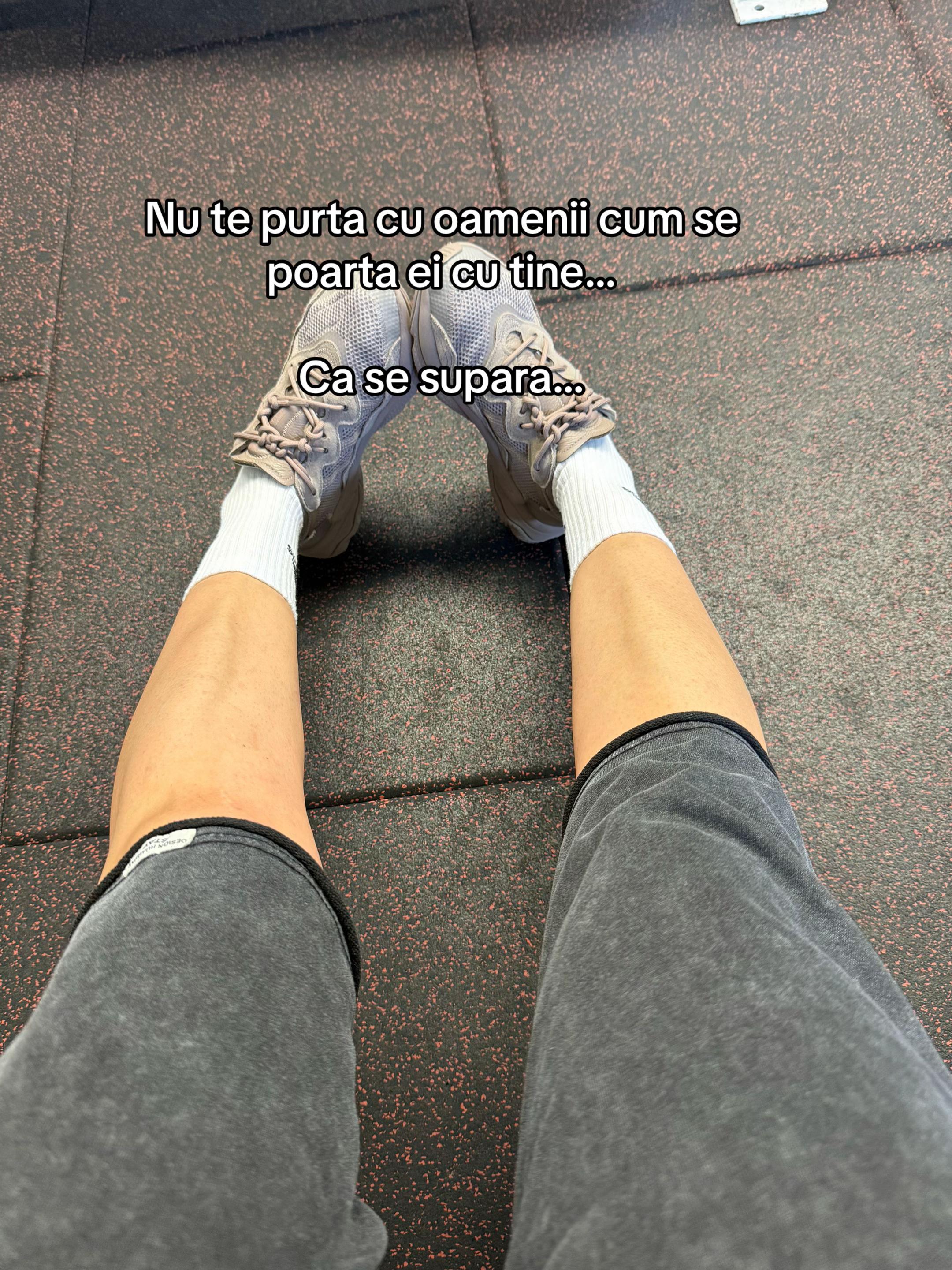 @Violeta-Elena Tonita