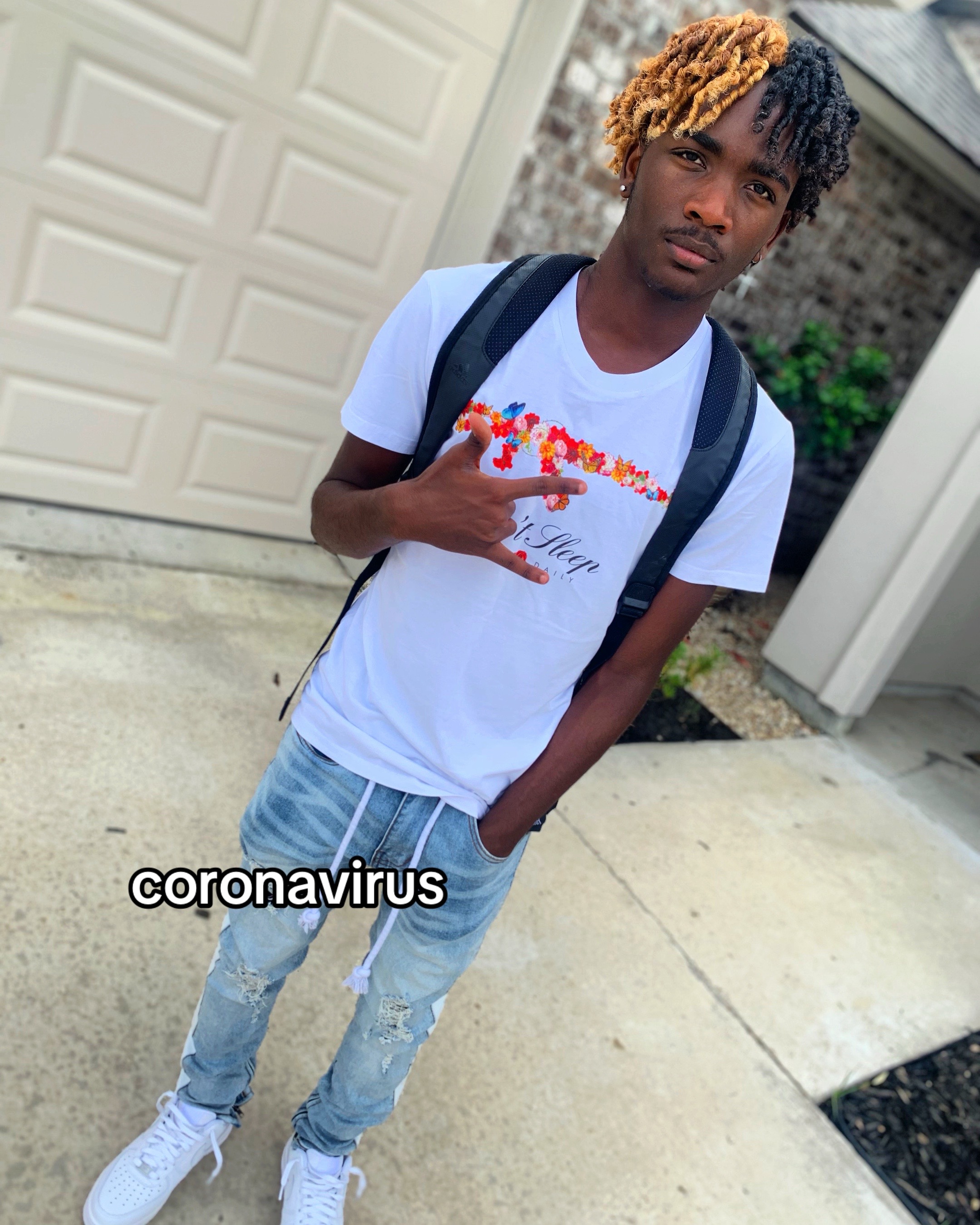 @Yt: whoscorbetv