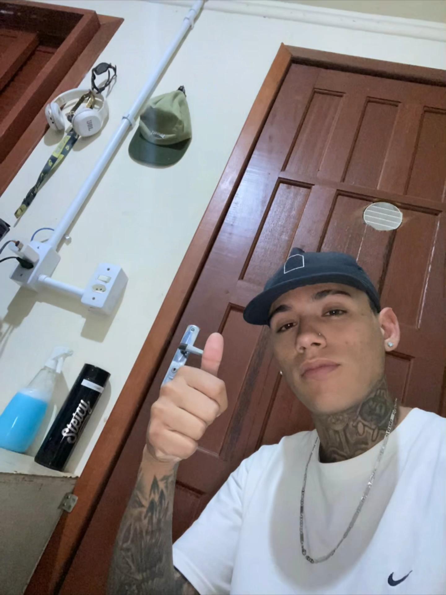 @Lucass