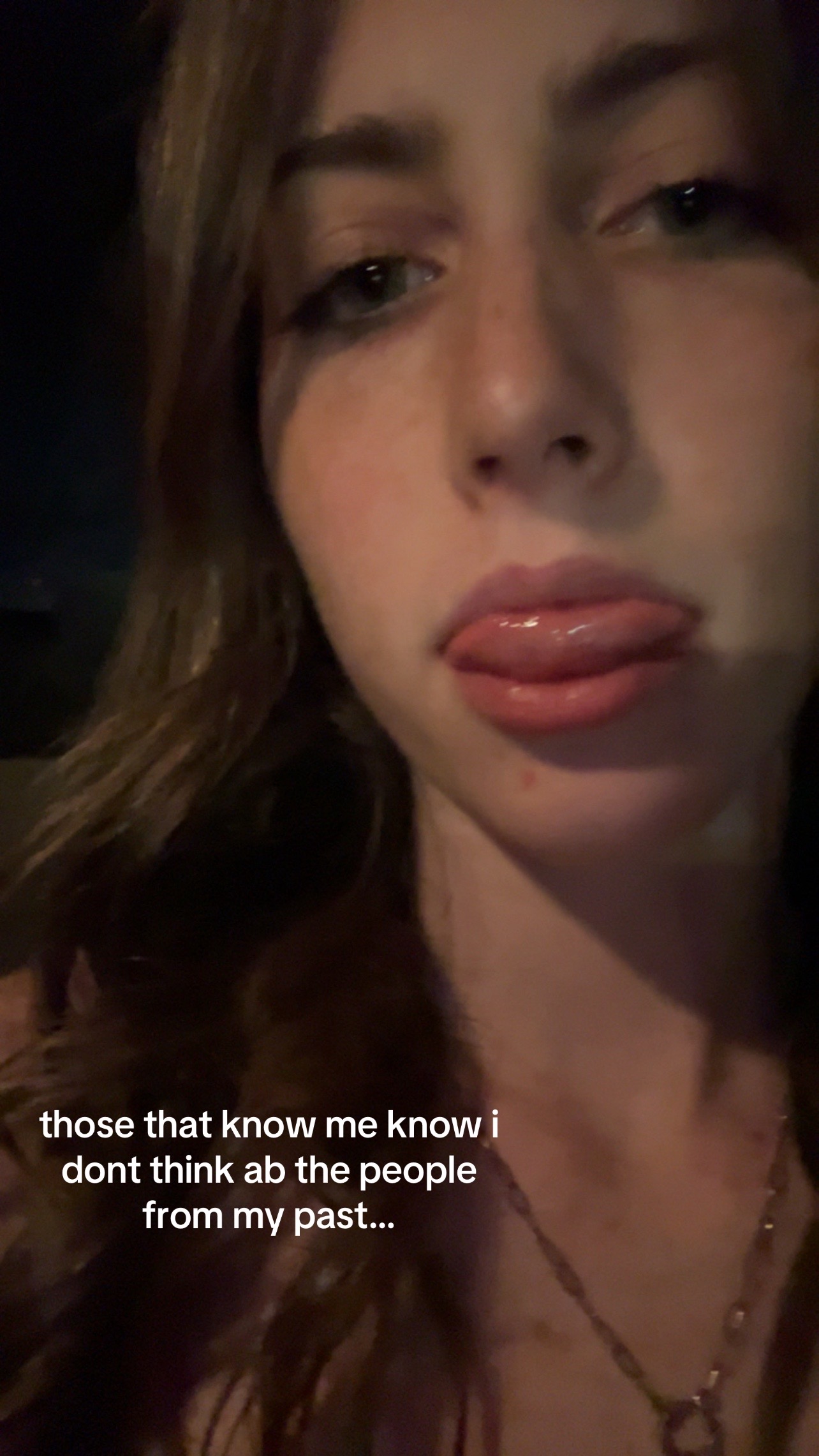 @C H L O