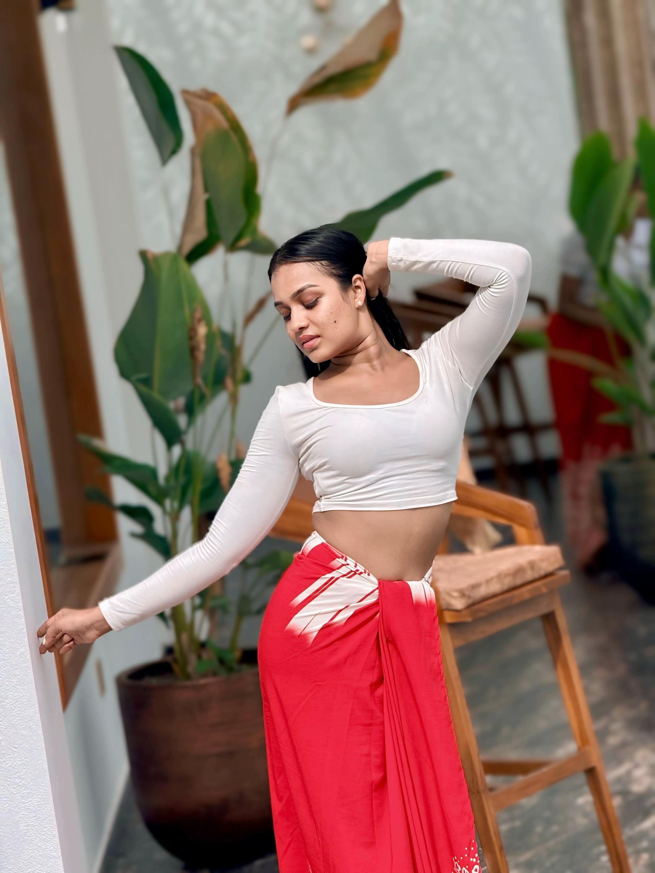 @Ashani Sewwandi💃
