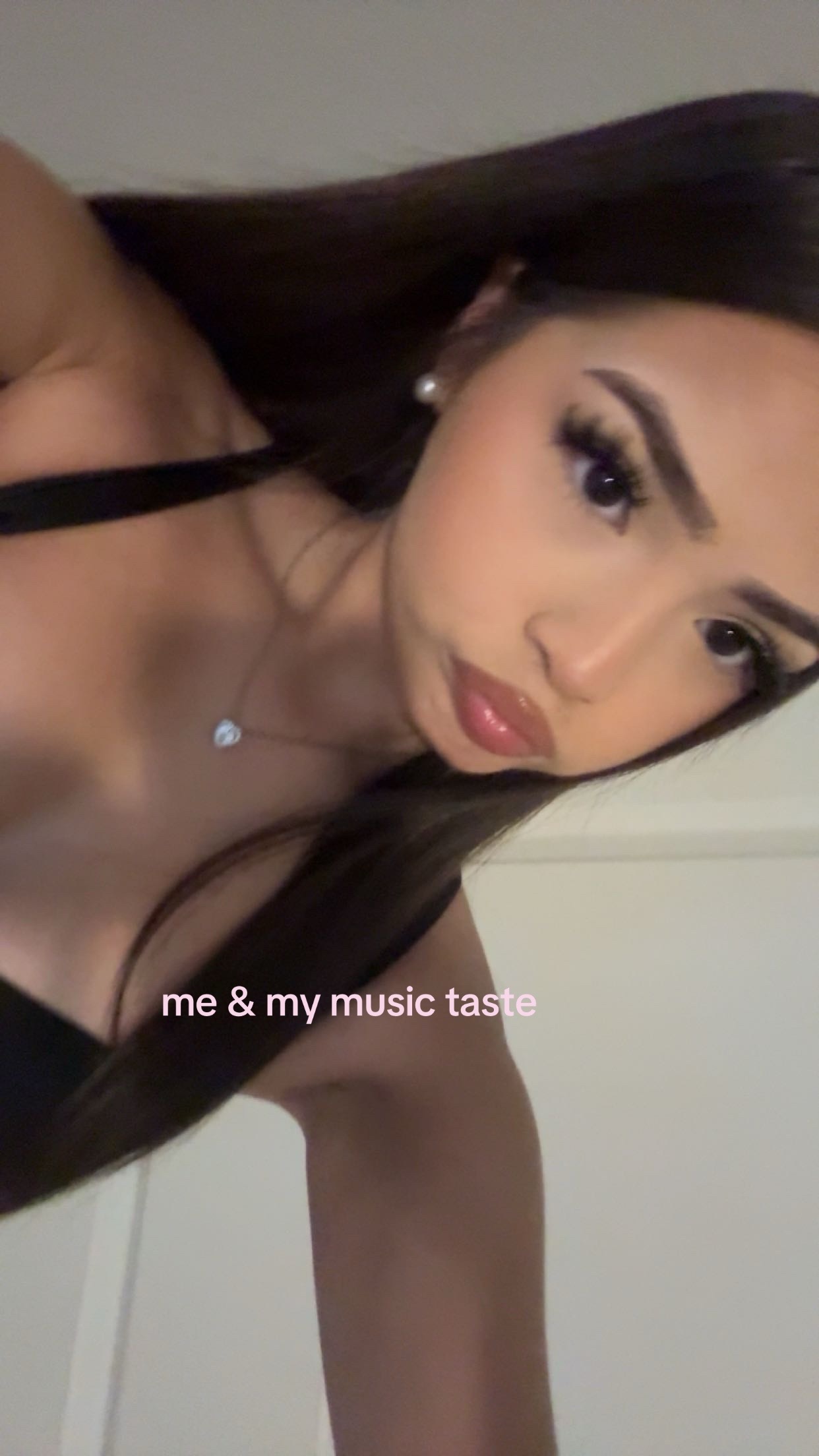 @anissa ⟭⟬⁷