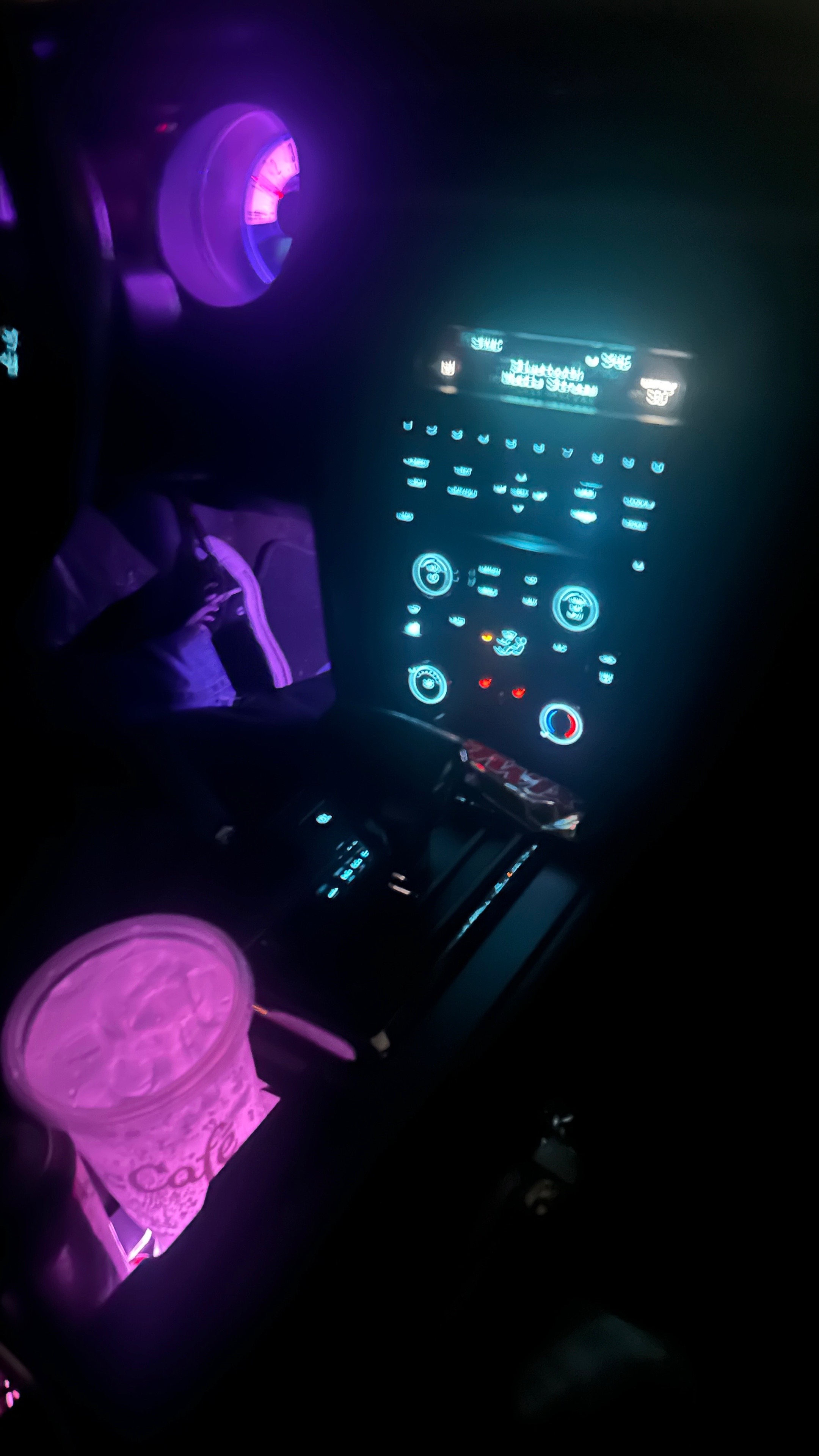 @⃟