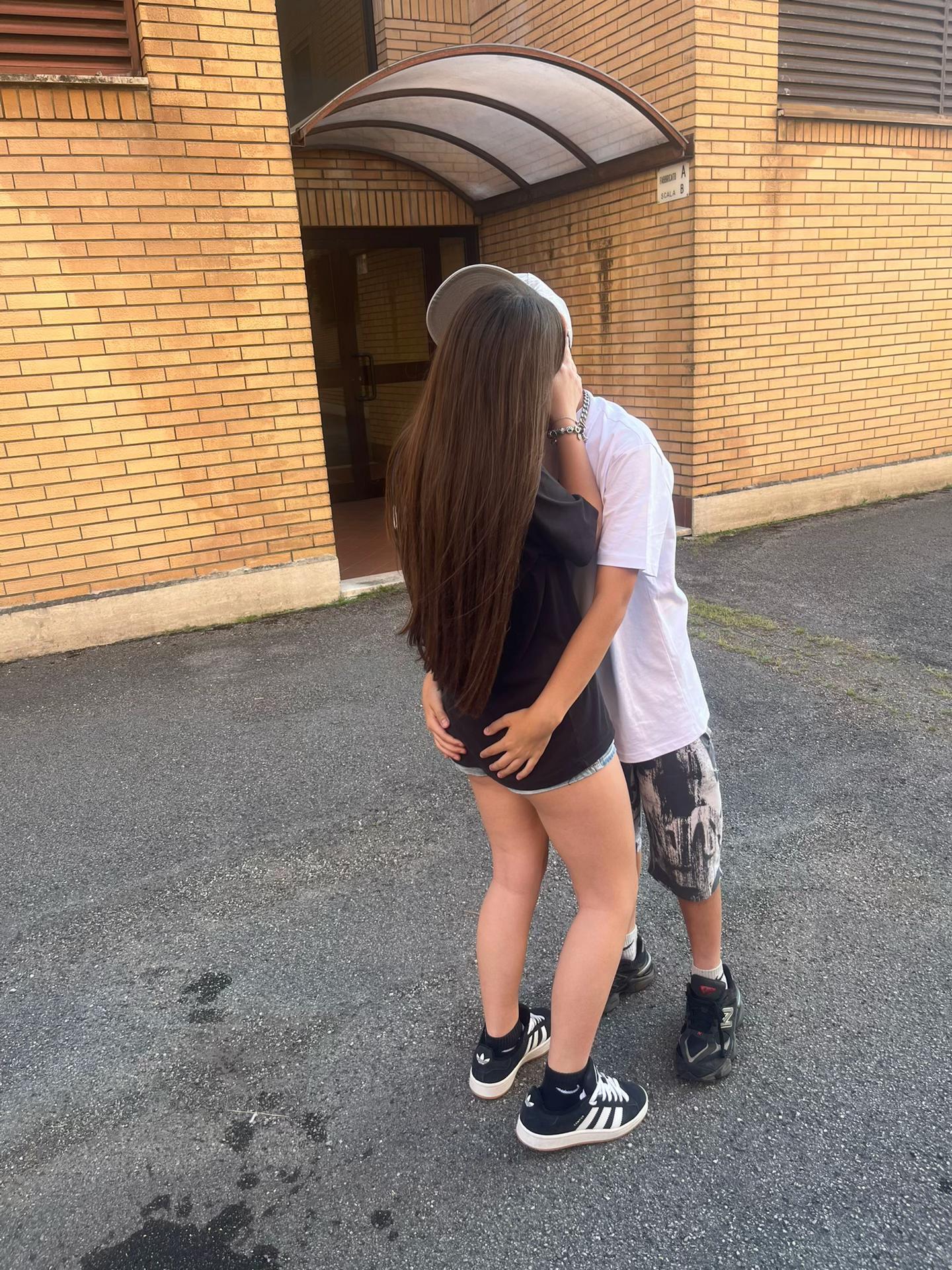 @𝓕𝓡𝓐𝓝𝓒𝓔𝓢𝓒𝓐𝓣𝓘𝓐𝓜𝓞💝
