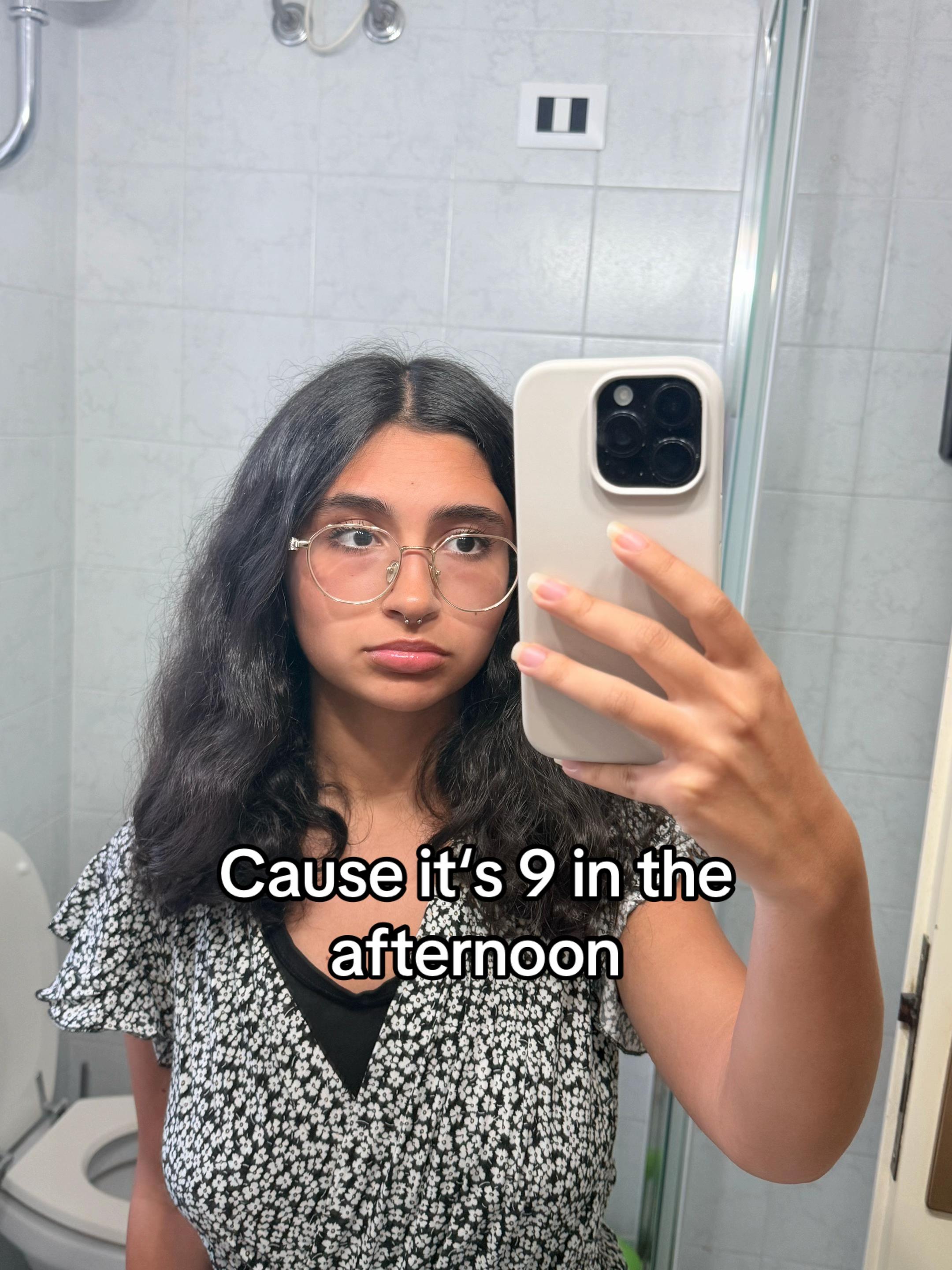 @Ali_cee