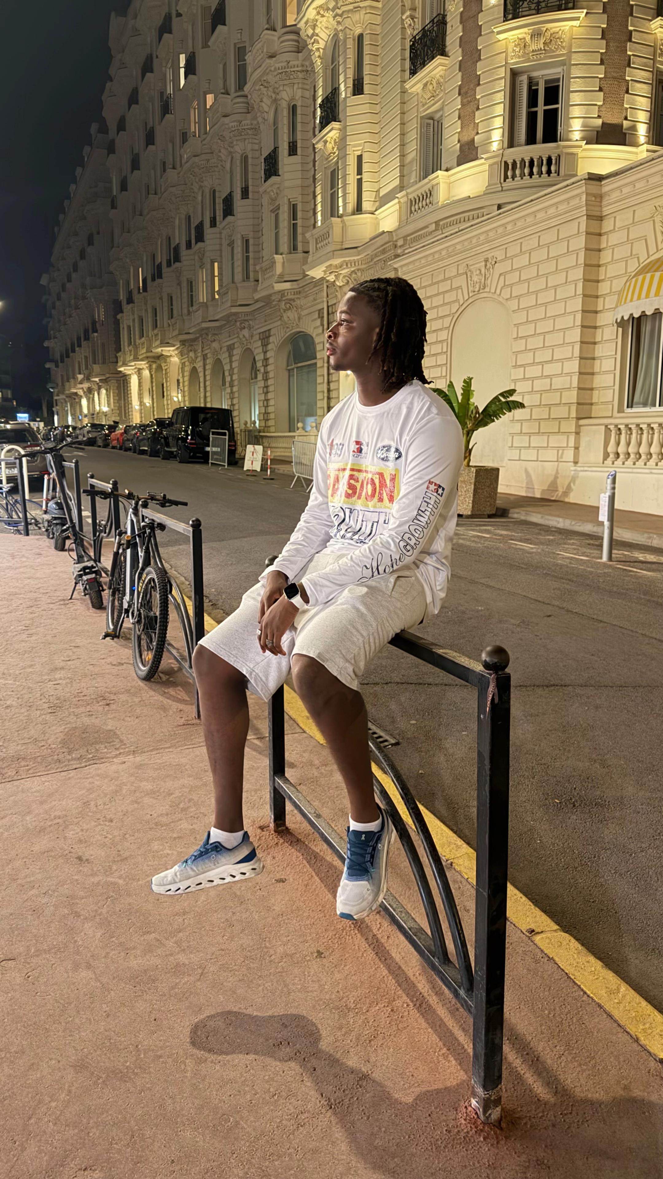 @Mouss🇬🇳