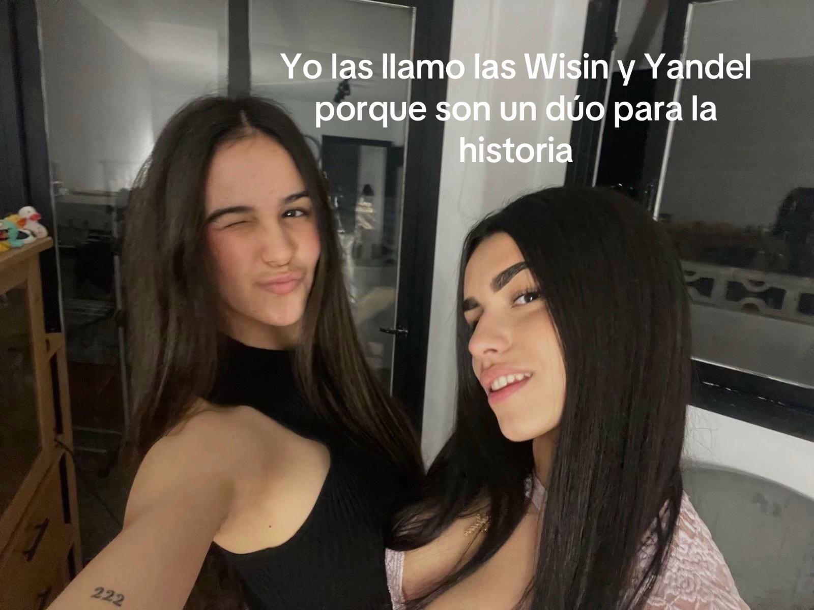 @María
