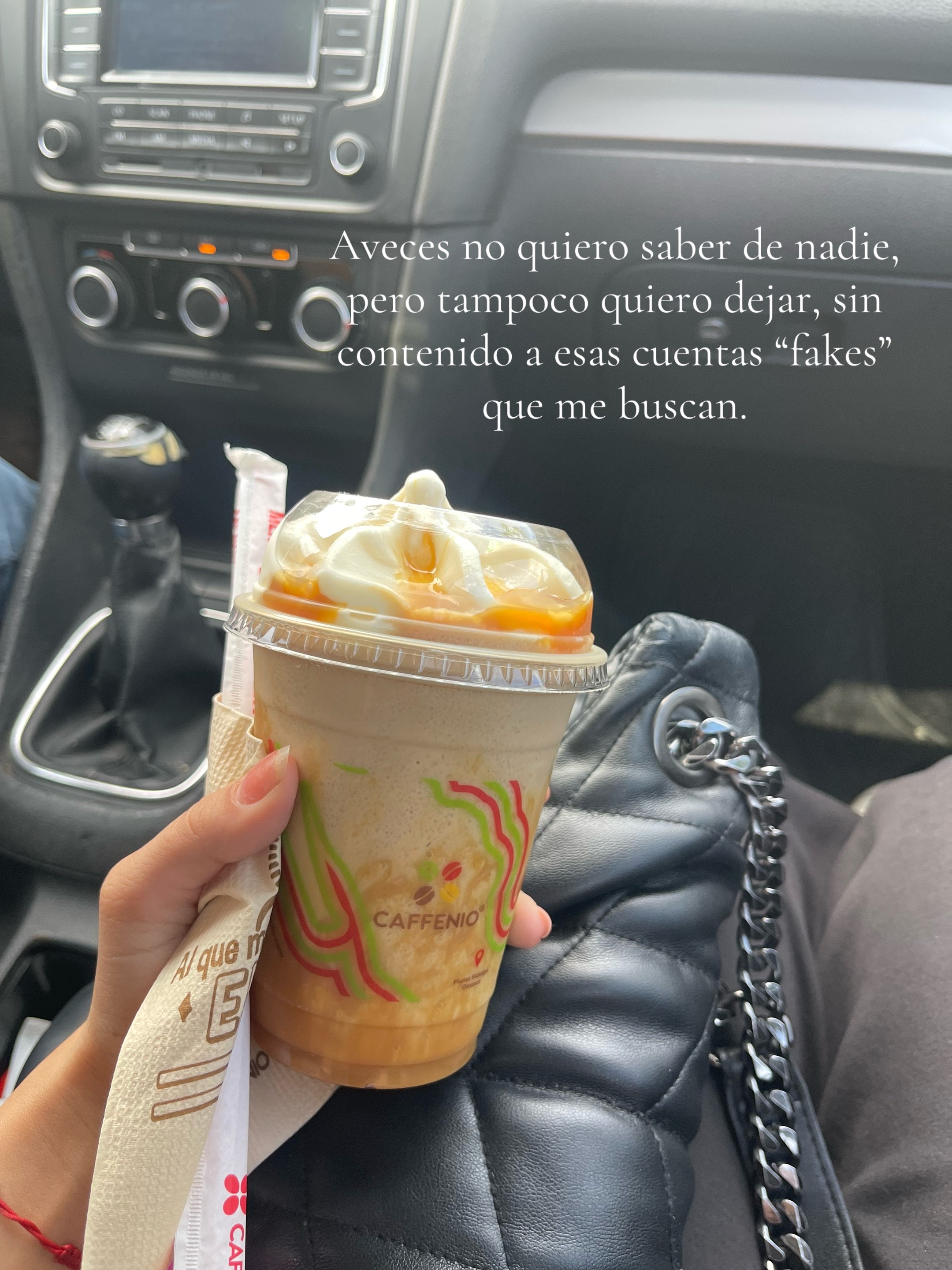 @𝒶𝓃𝒾𝓉𝒶🎀