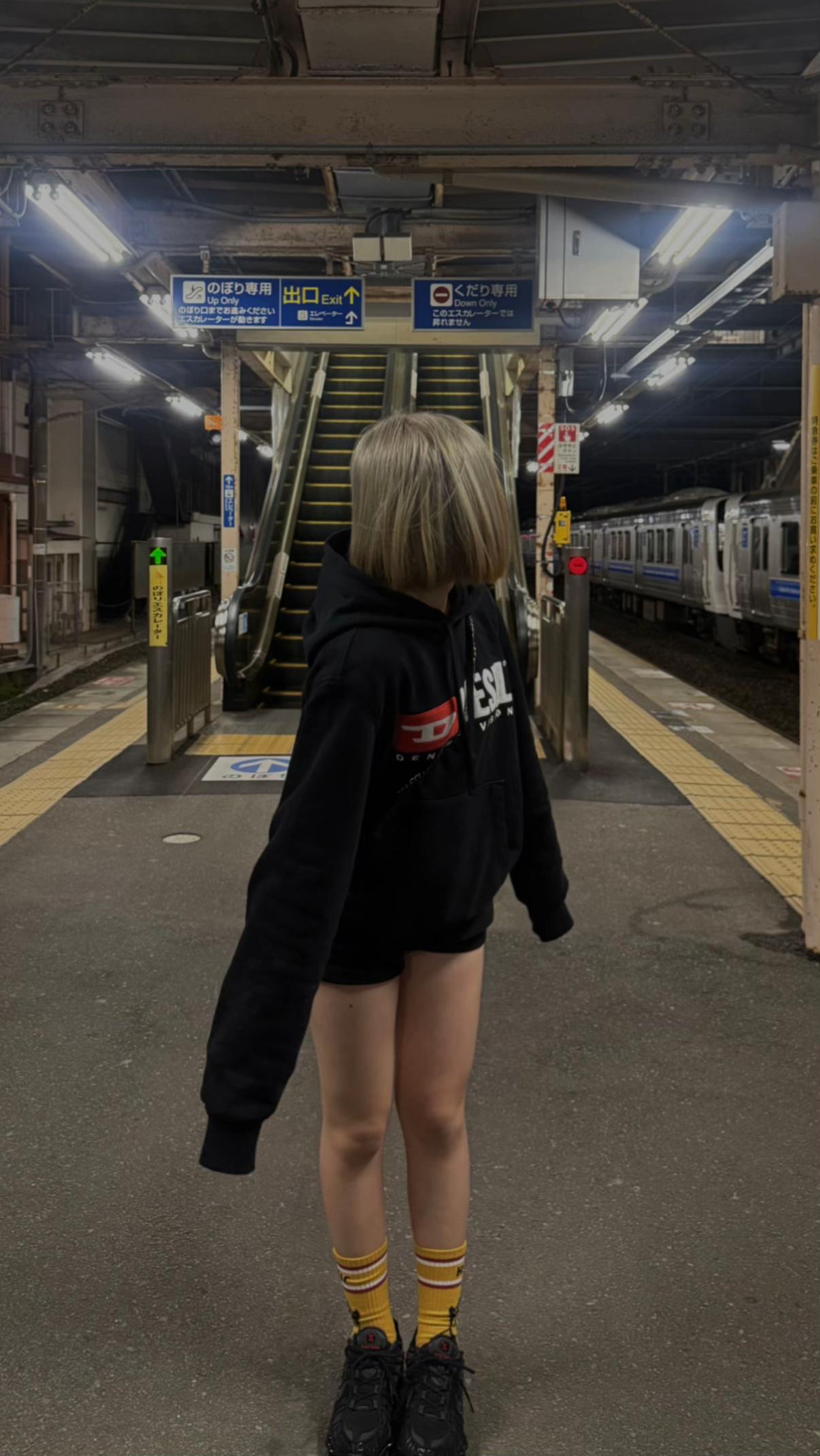 @優 奈