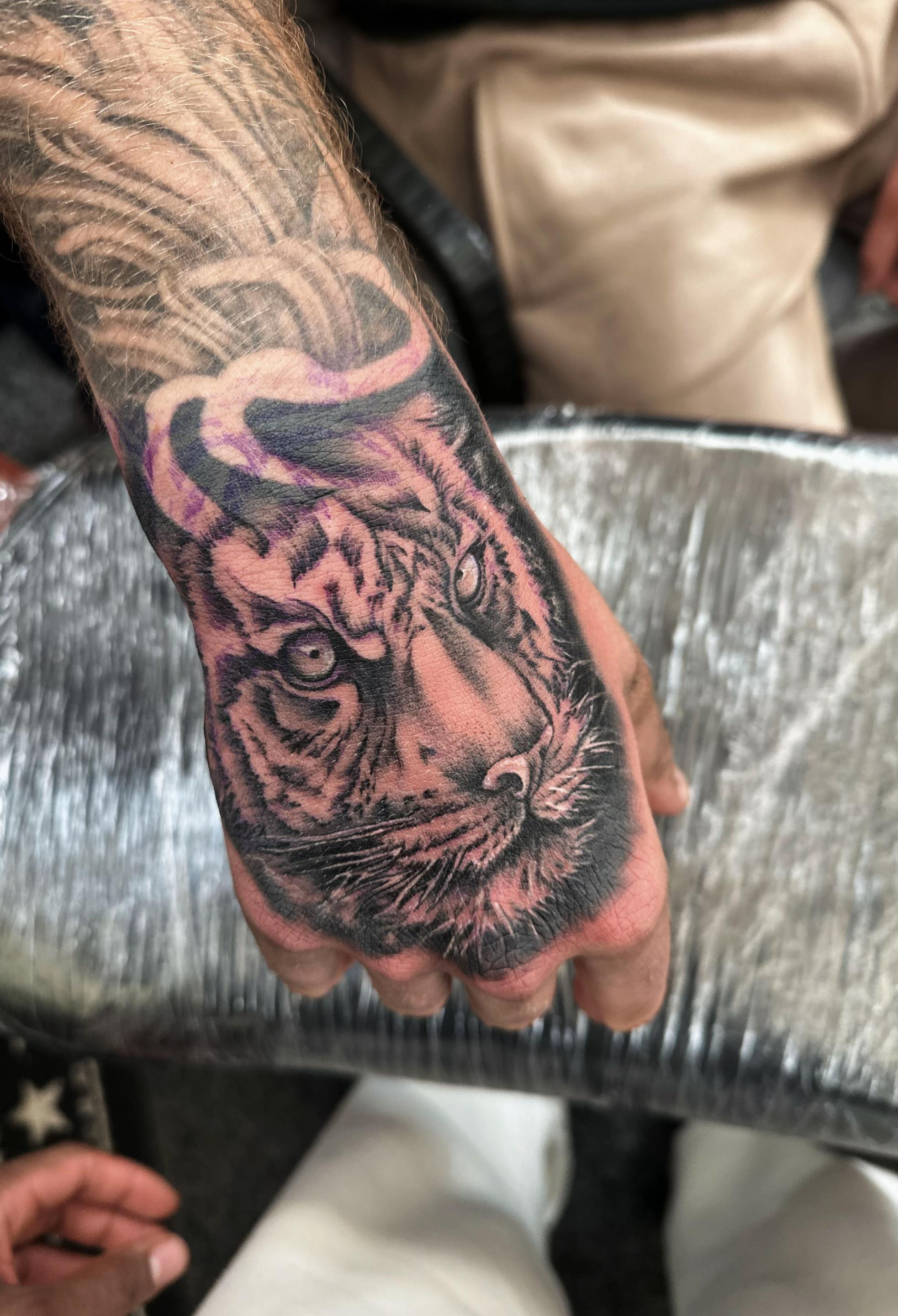 @KingLoui_Tattoo 🦧
