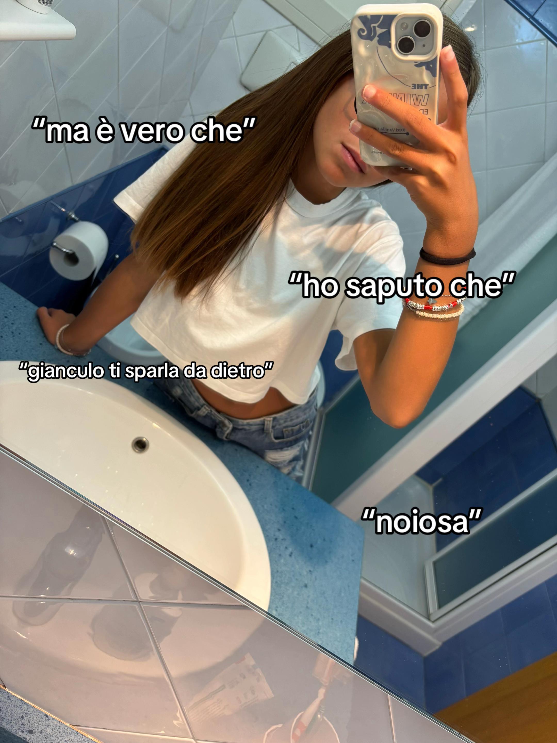 @𝓁𝒾𝒹𝒾𝒶🧸ྀིྀི