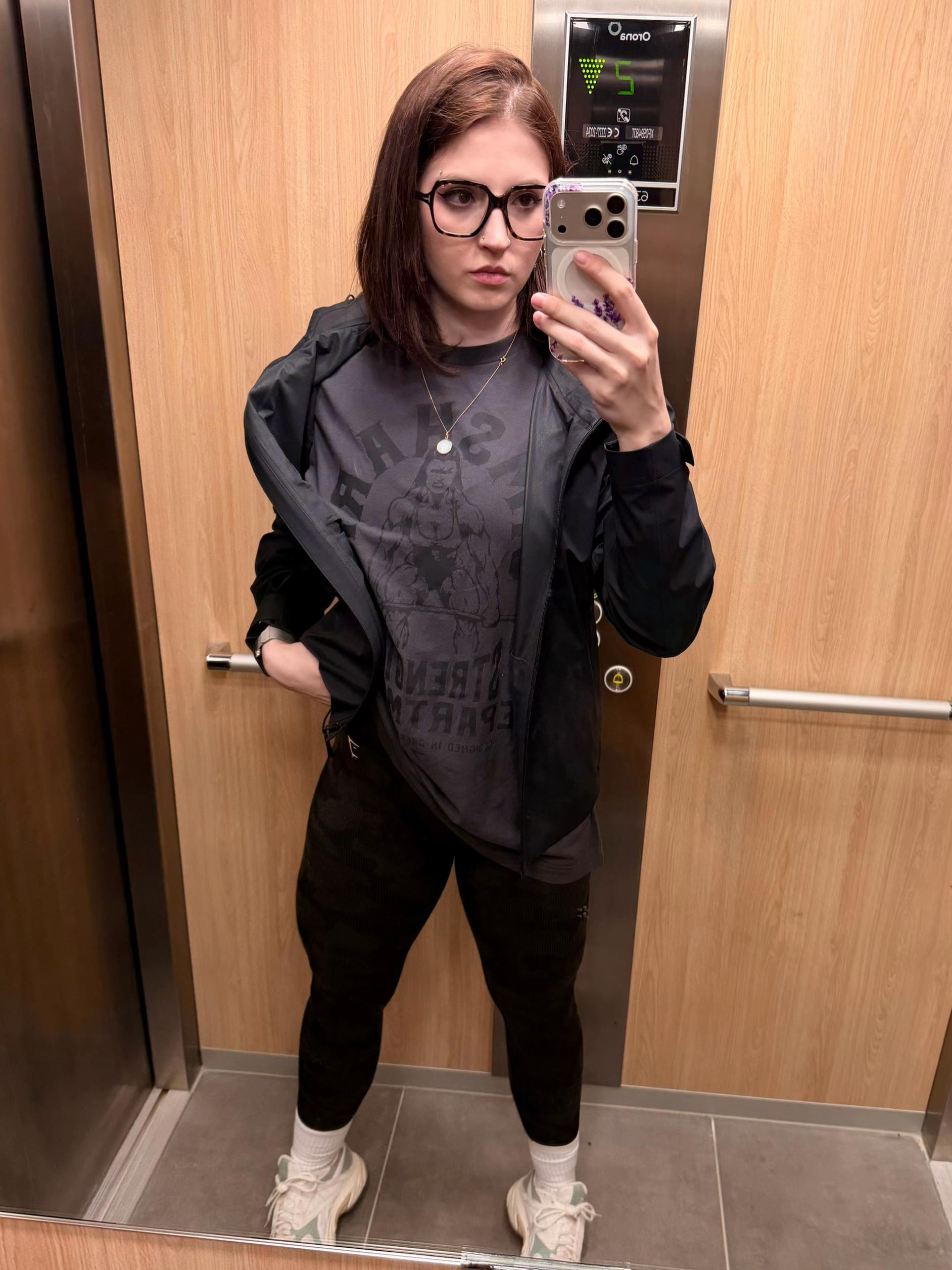 @Ambreslvdr