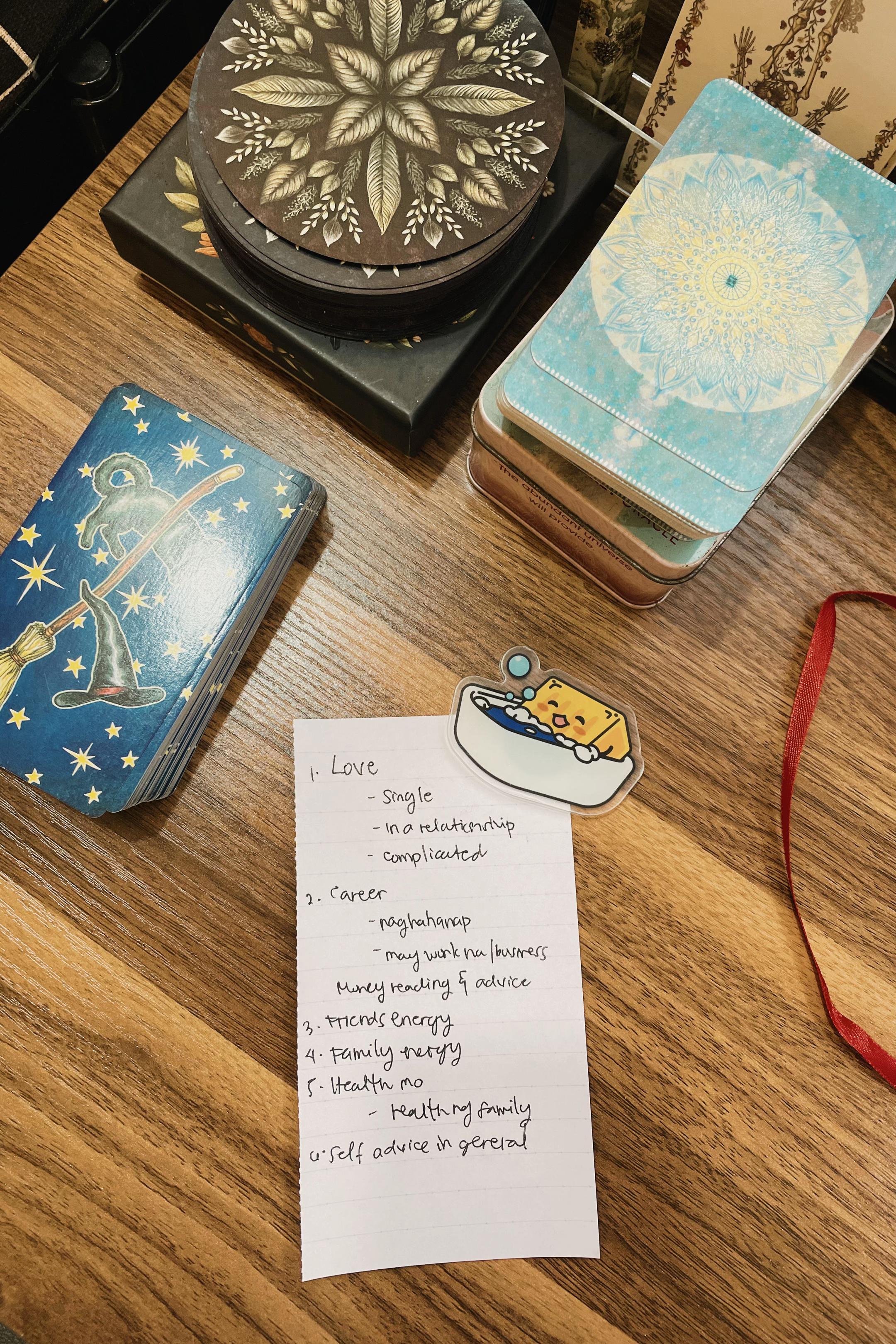 @kriz_tarotreader