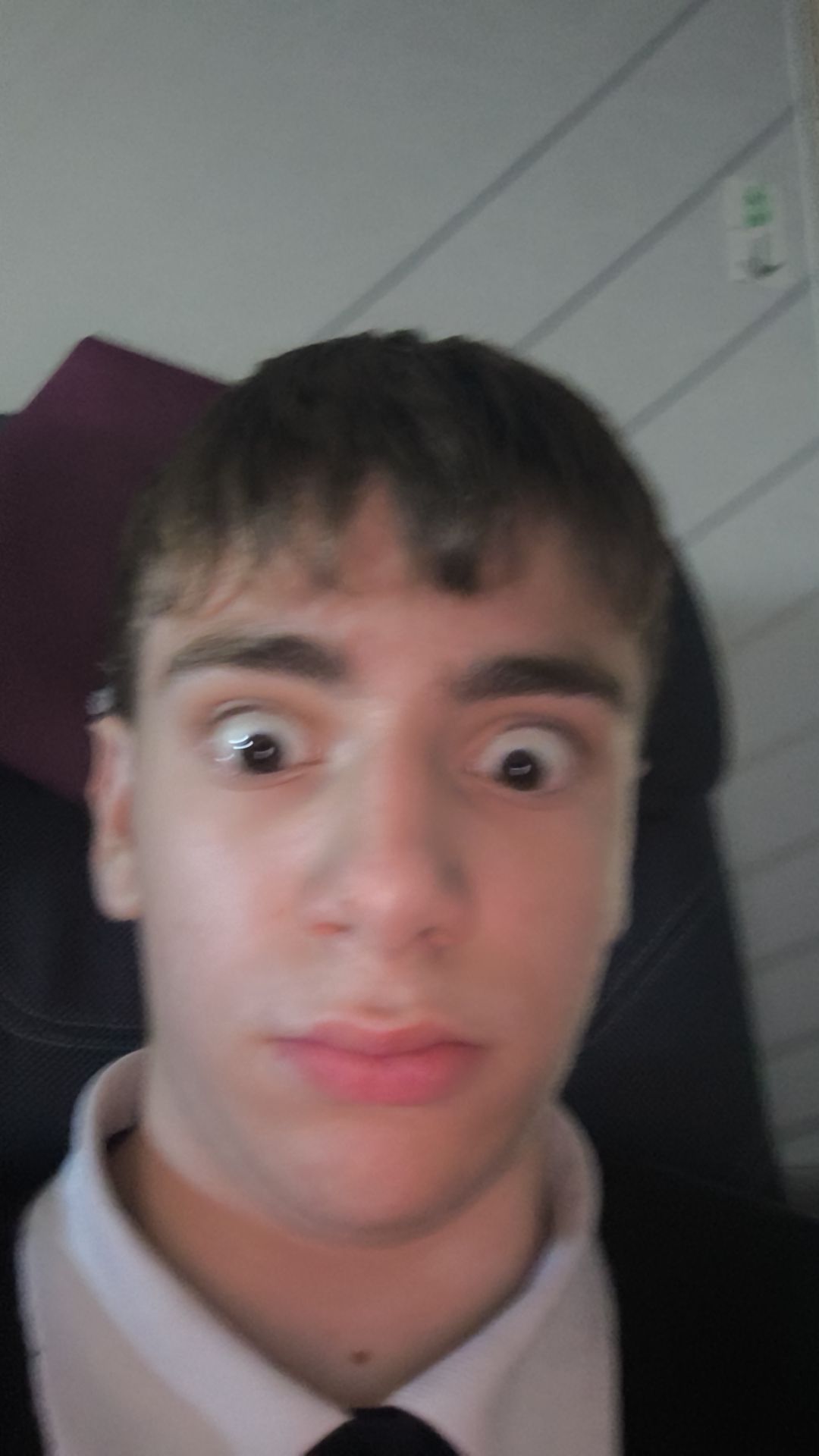@//7?