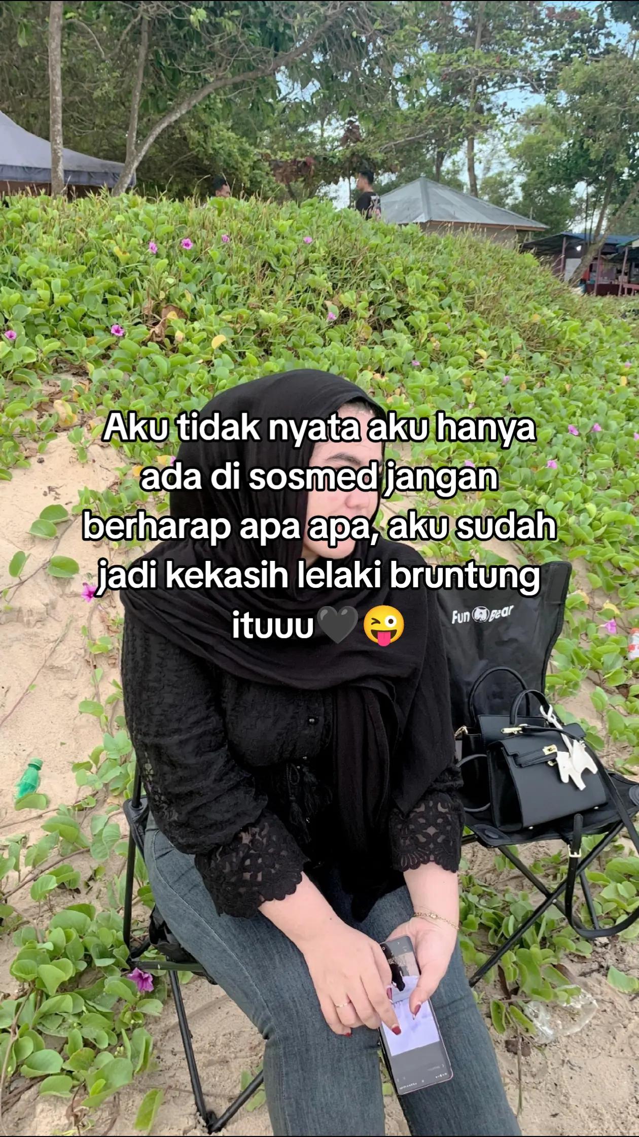 @🤡