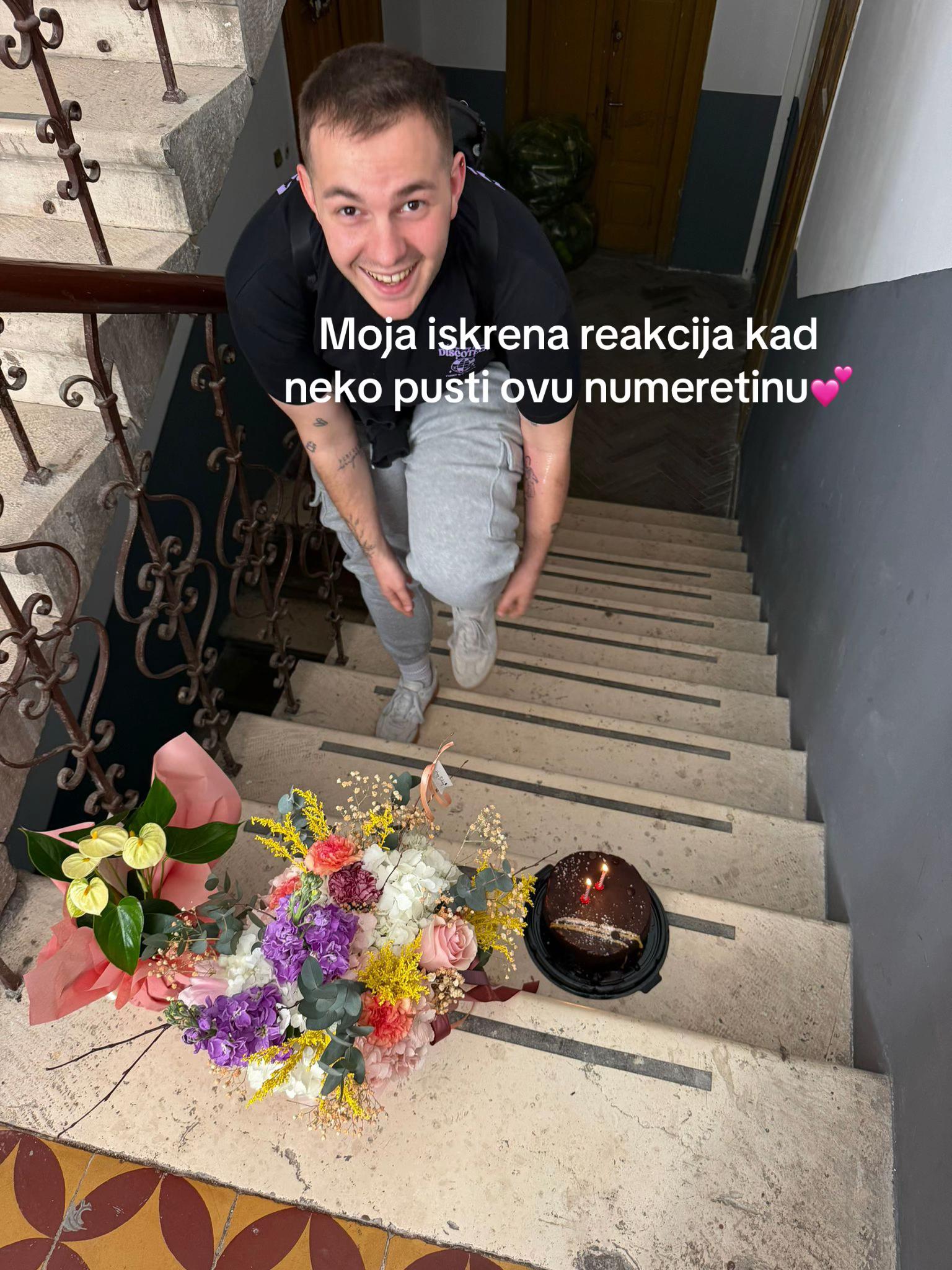 @Mara_brat