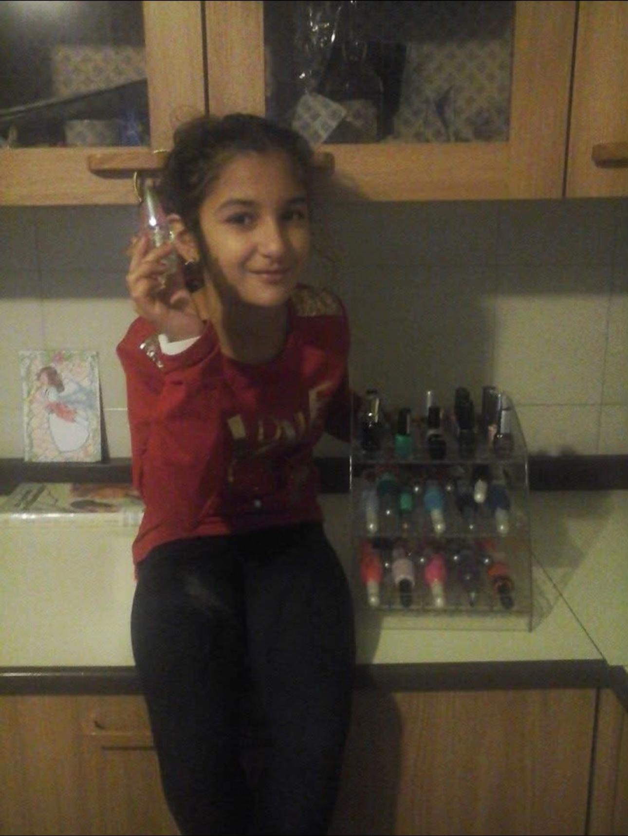 @meminails_