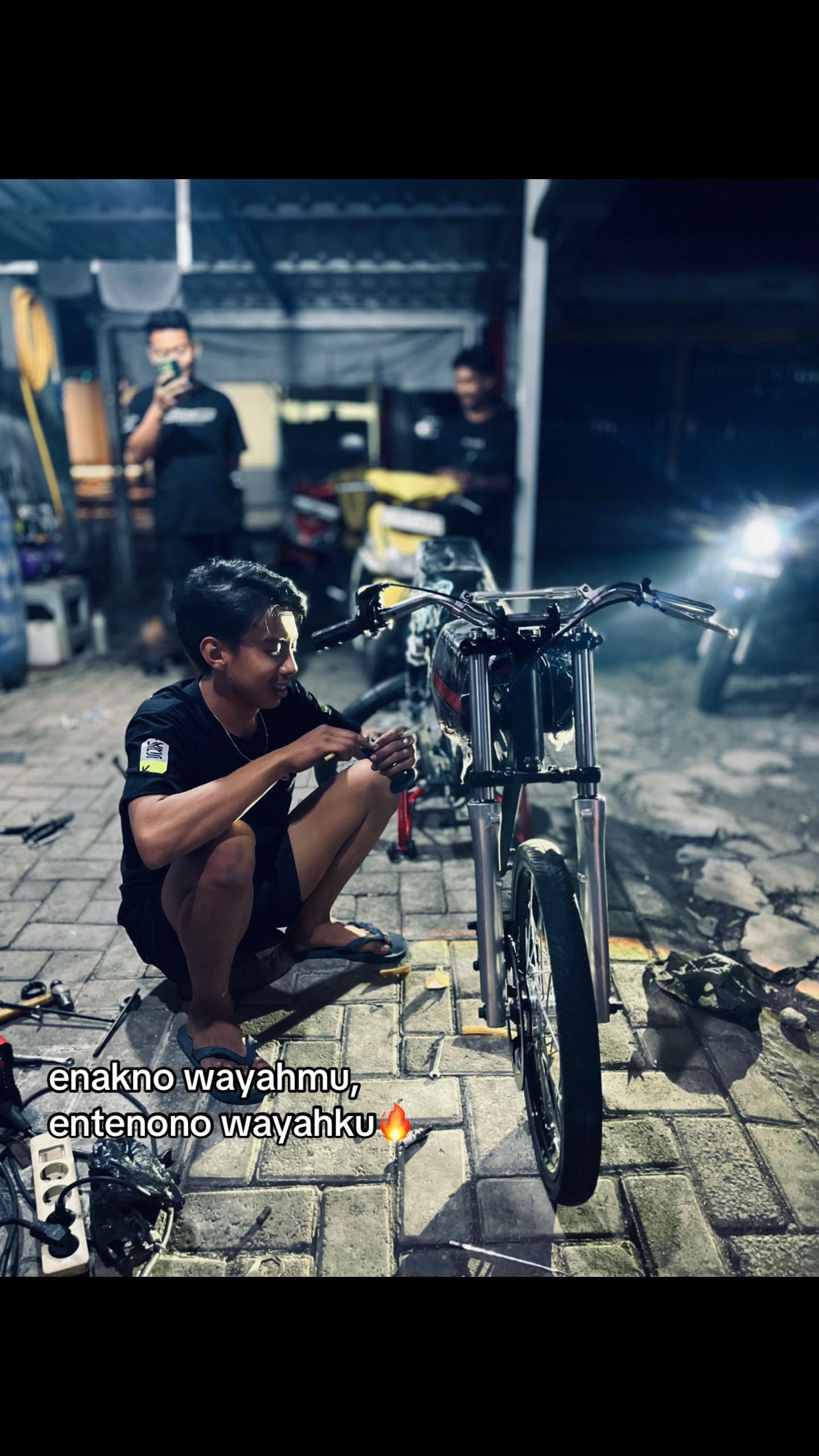 @andika_dickp