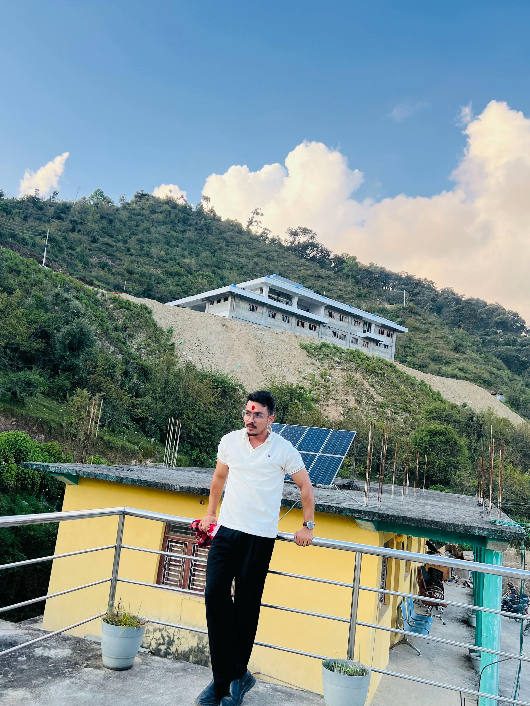 @Parash Khadka ✡️🕉️✨