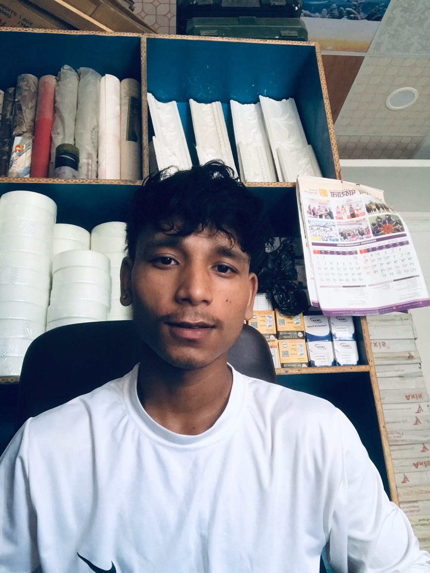 @मनिष🚩⚜️