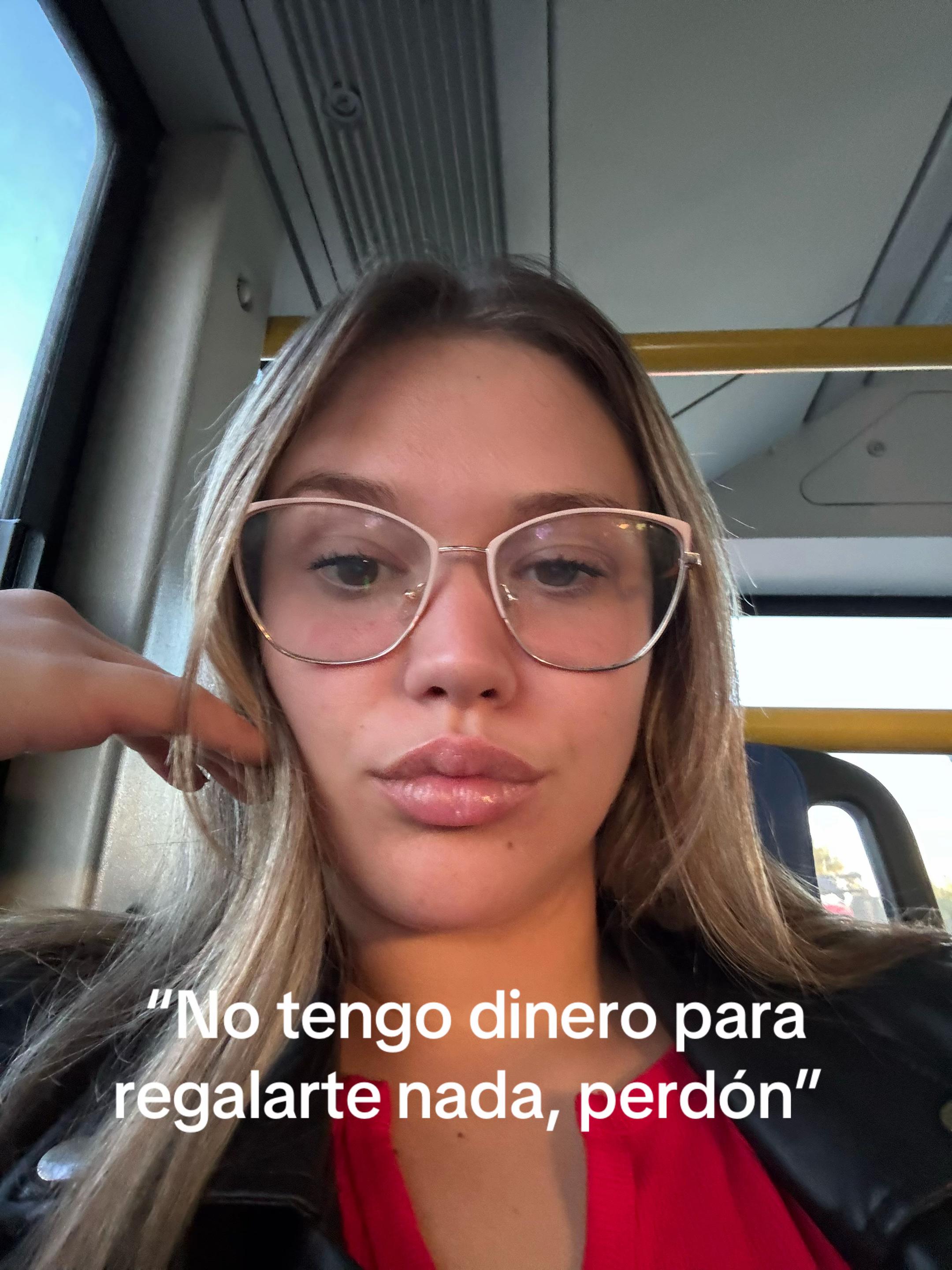 @💋M E L I N A 🎀