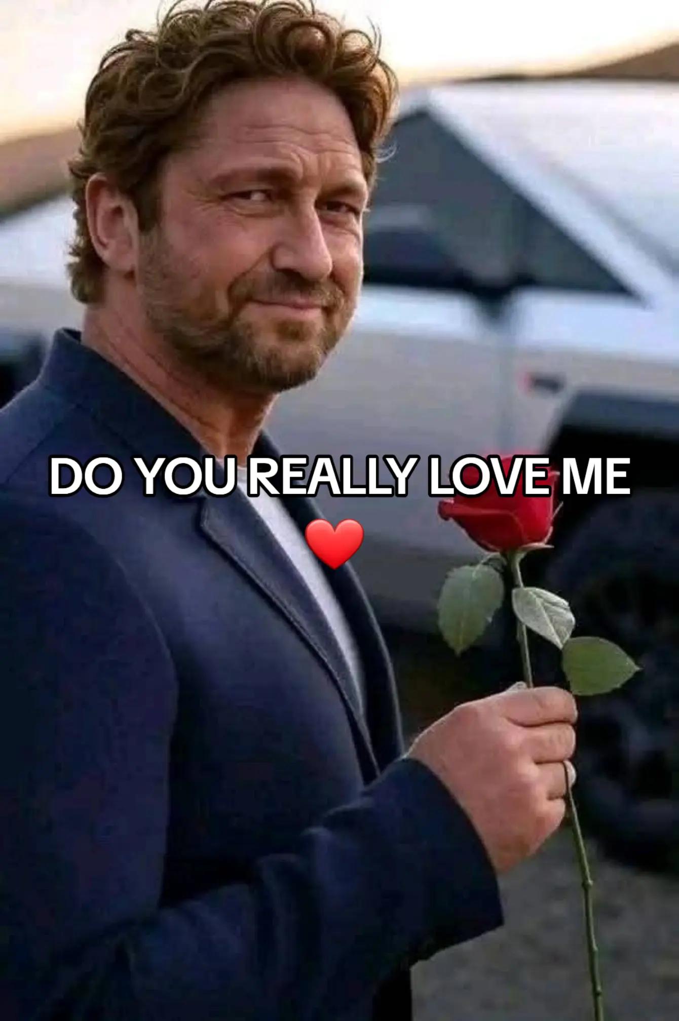 @Gerard butler75
