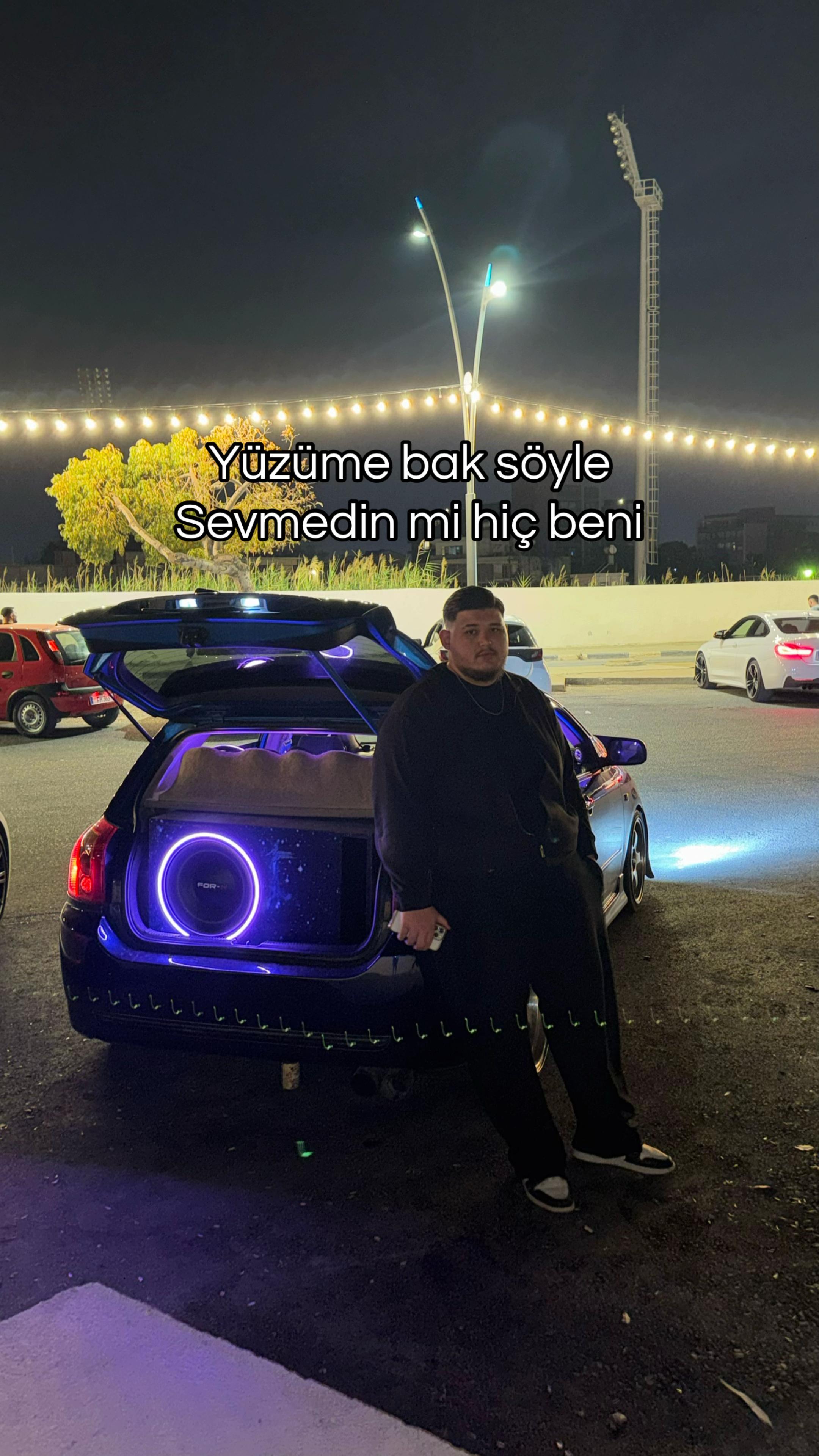 @Ero