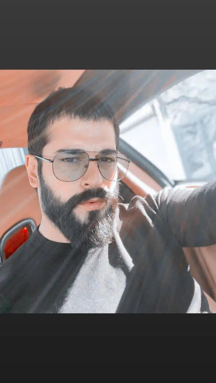 @burak Özçivit🦅sonsuzu 🦅