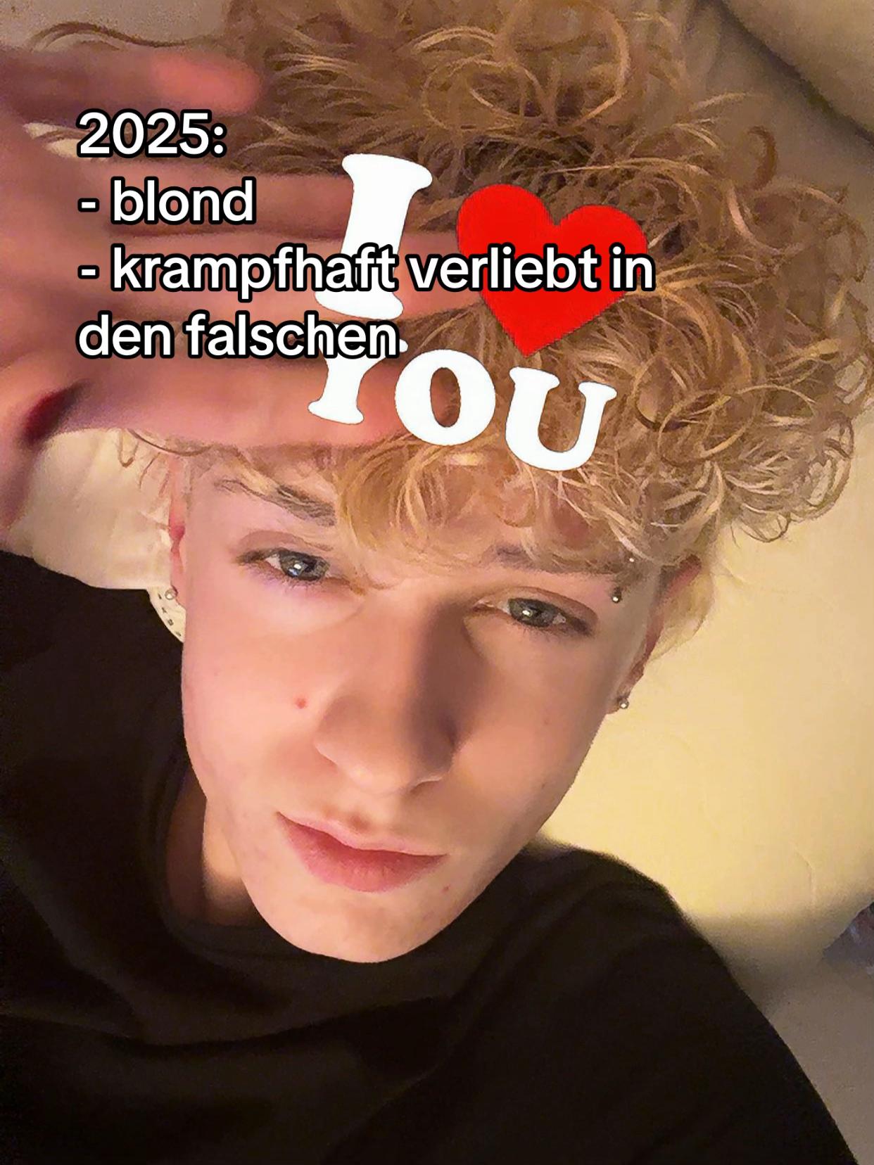 @julian⋆¥⭒¡˚。٠࣪⭑