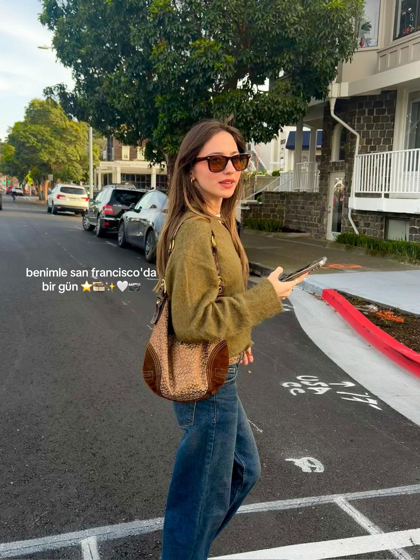 @demet 🌟